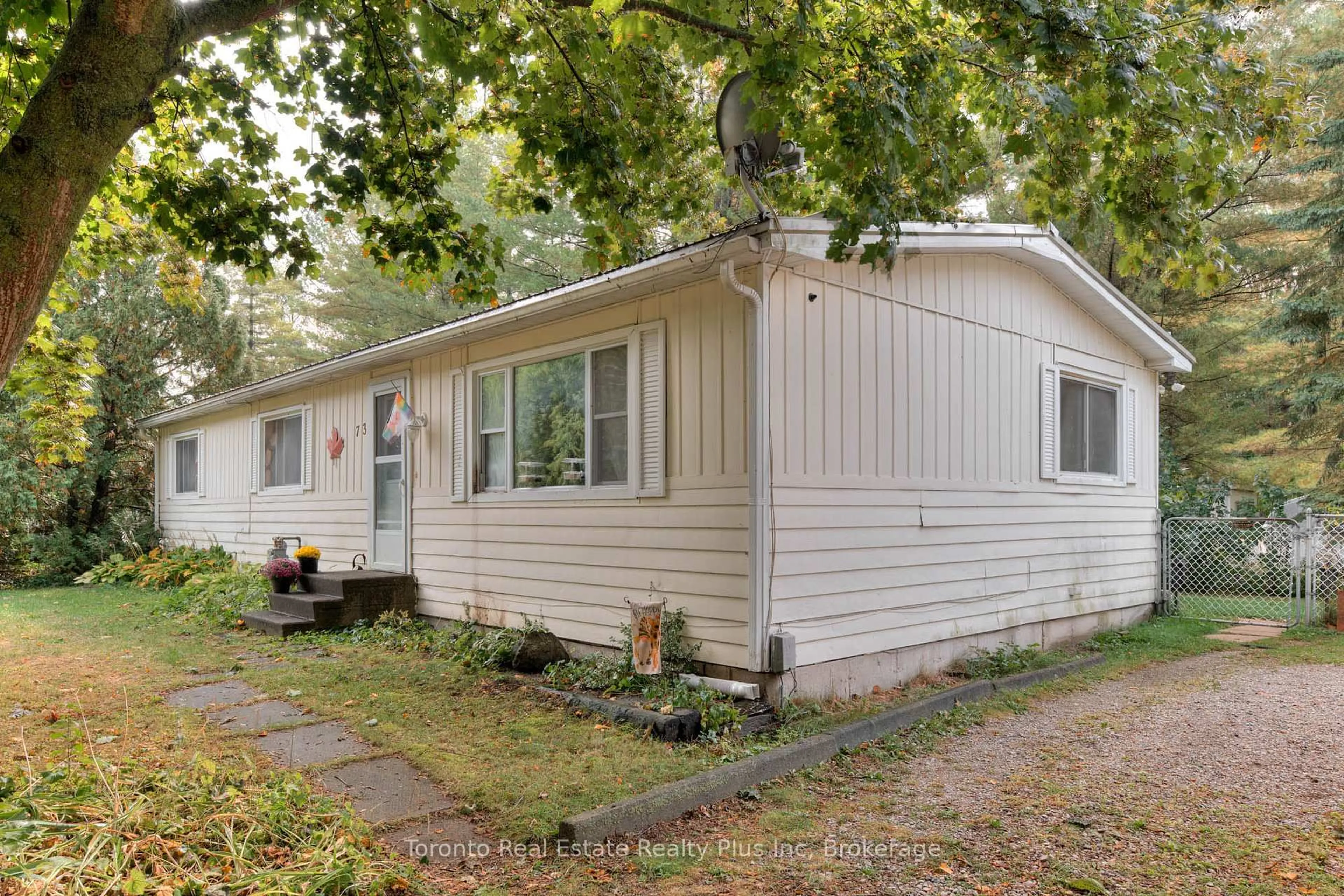 Home with vinyl exterior material, street for 746112 Township Rd 4 Rd #73, Blandford-Blenheim Ontario N4S 7V9