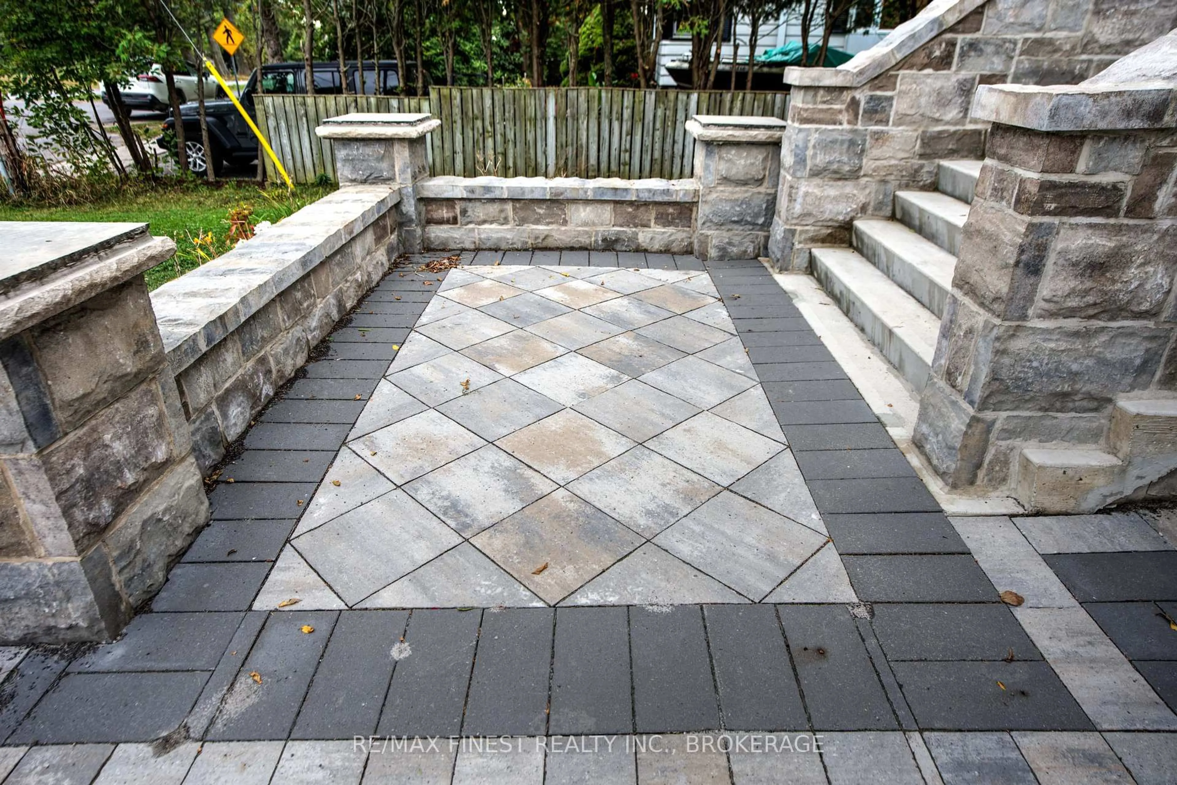 Patio, street for 43 Crerar Blvd, Kingston Ontario K7M 3P7