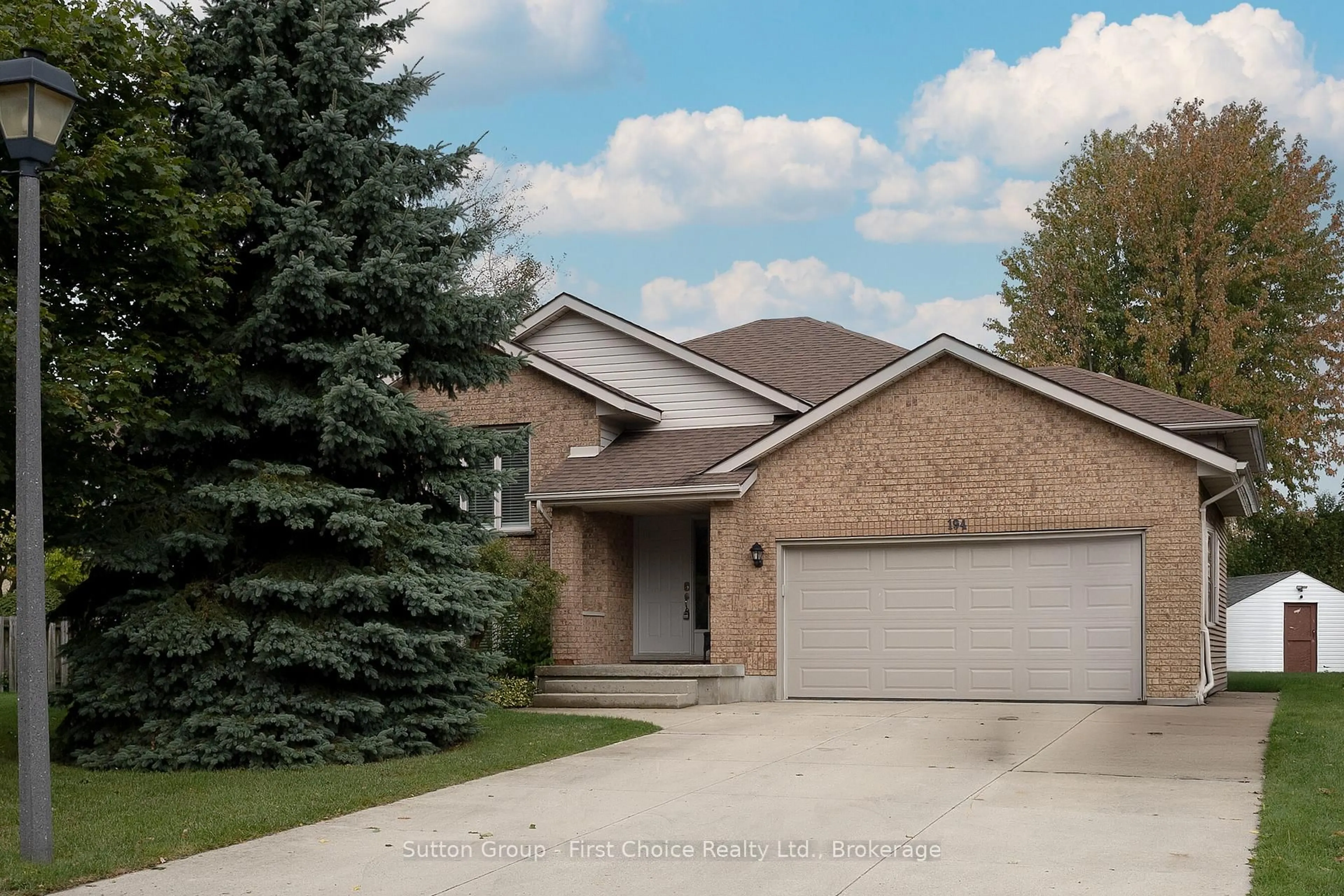 Home with brick exterior material, street for 194 Norwood Crt, Stratford Ontario N5A 7S7