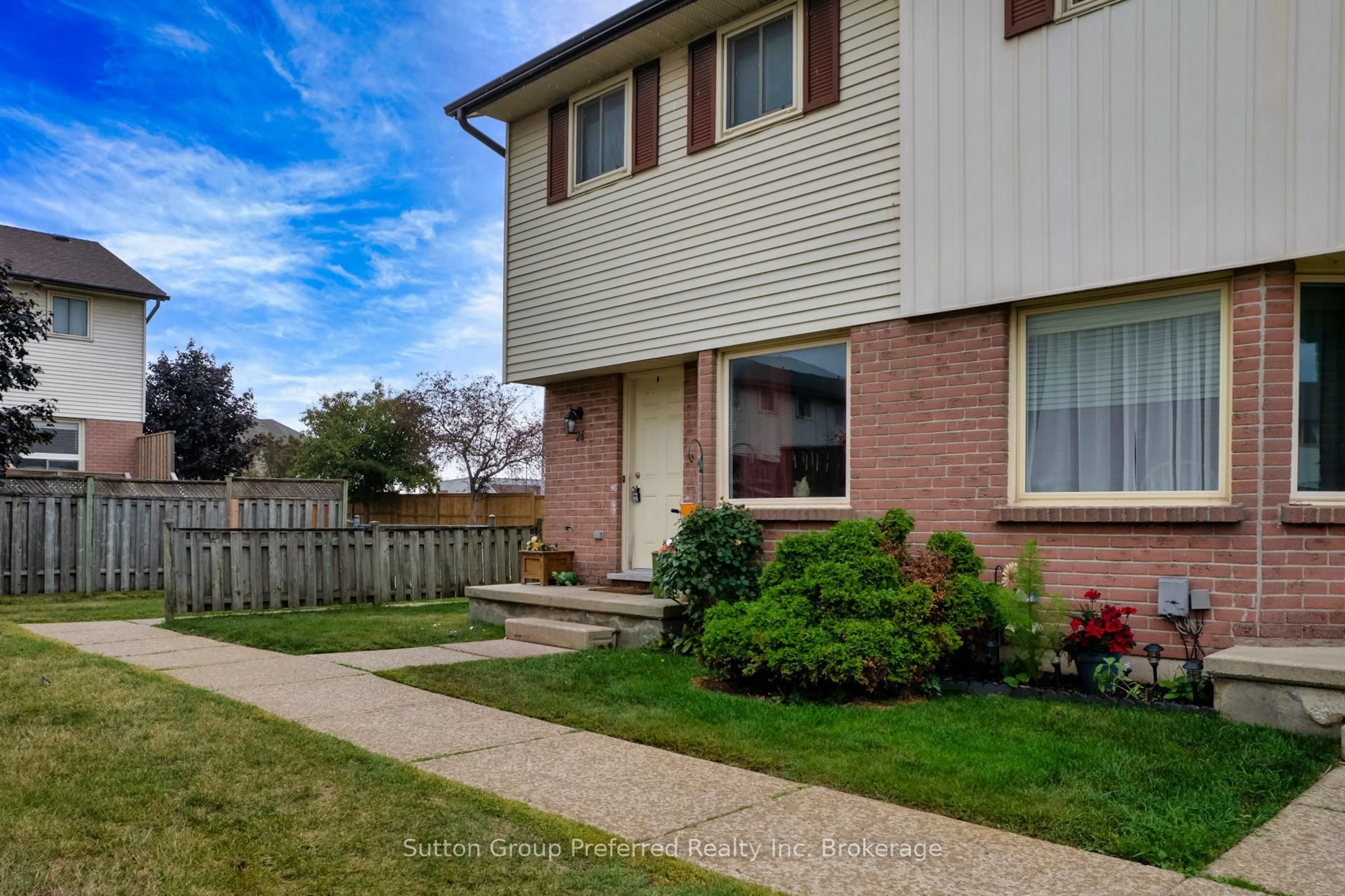 Unknown for 1093 Nellis St #28, Woodstock Ontario N4T 1P5