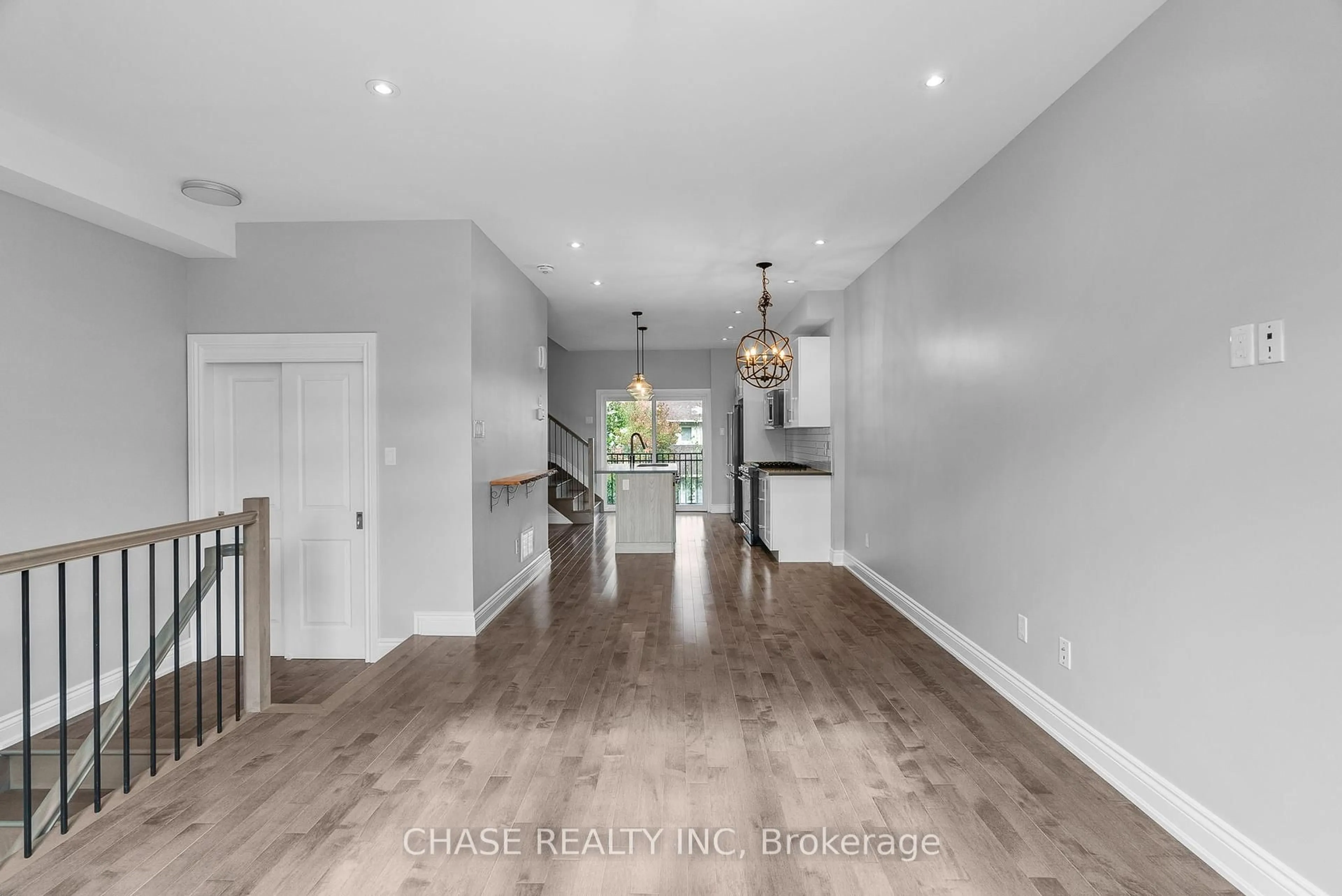 Unknown for 728 Reverie Private, Ottawa Ontario K2S 0T9