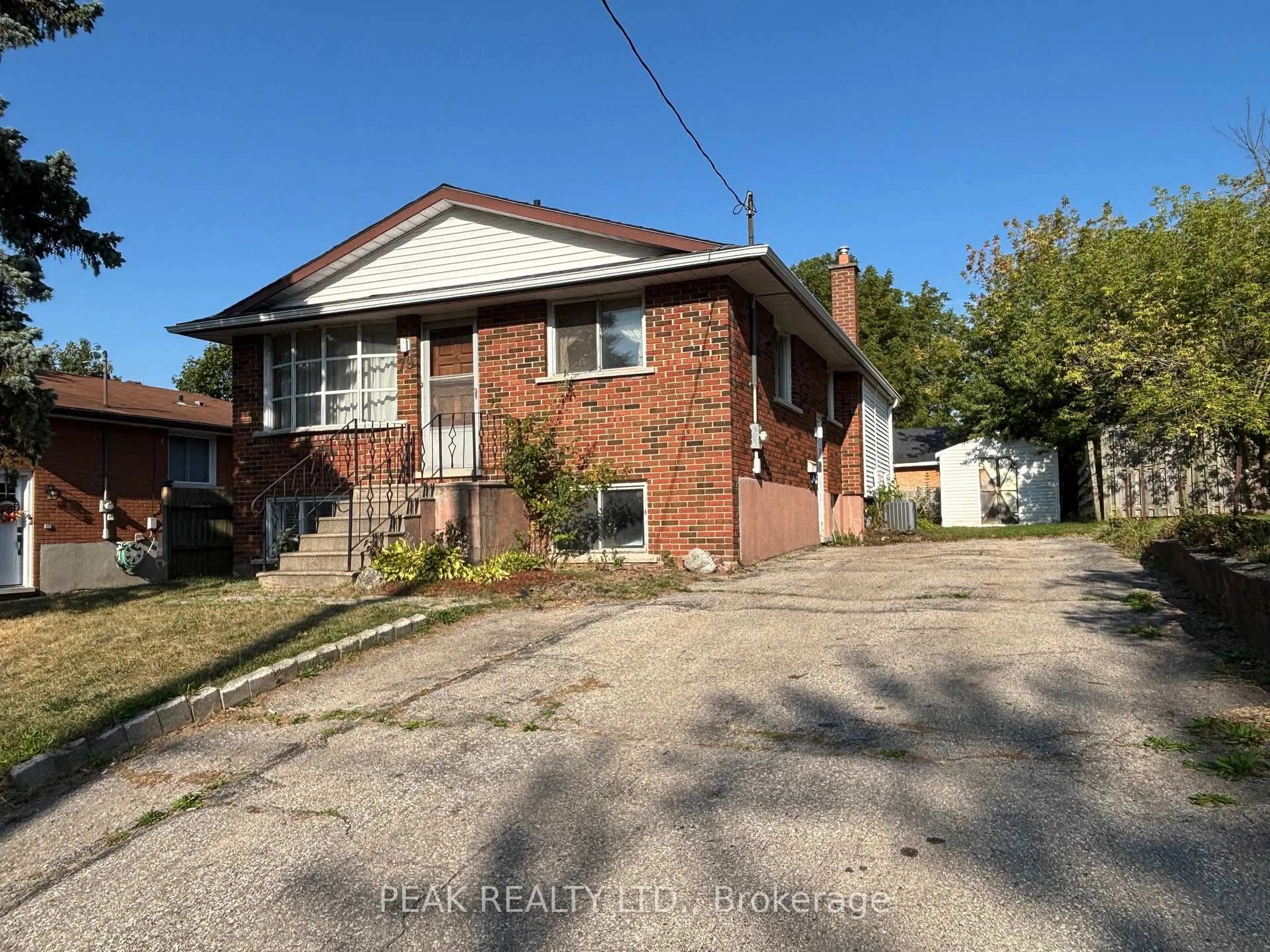 Home with brick exterior material, street for 79 Henry St, Cambridge Ontario N1R 6C8