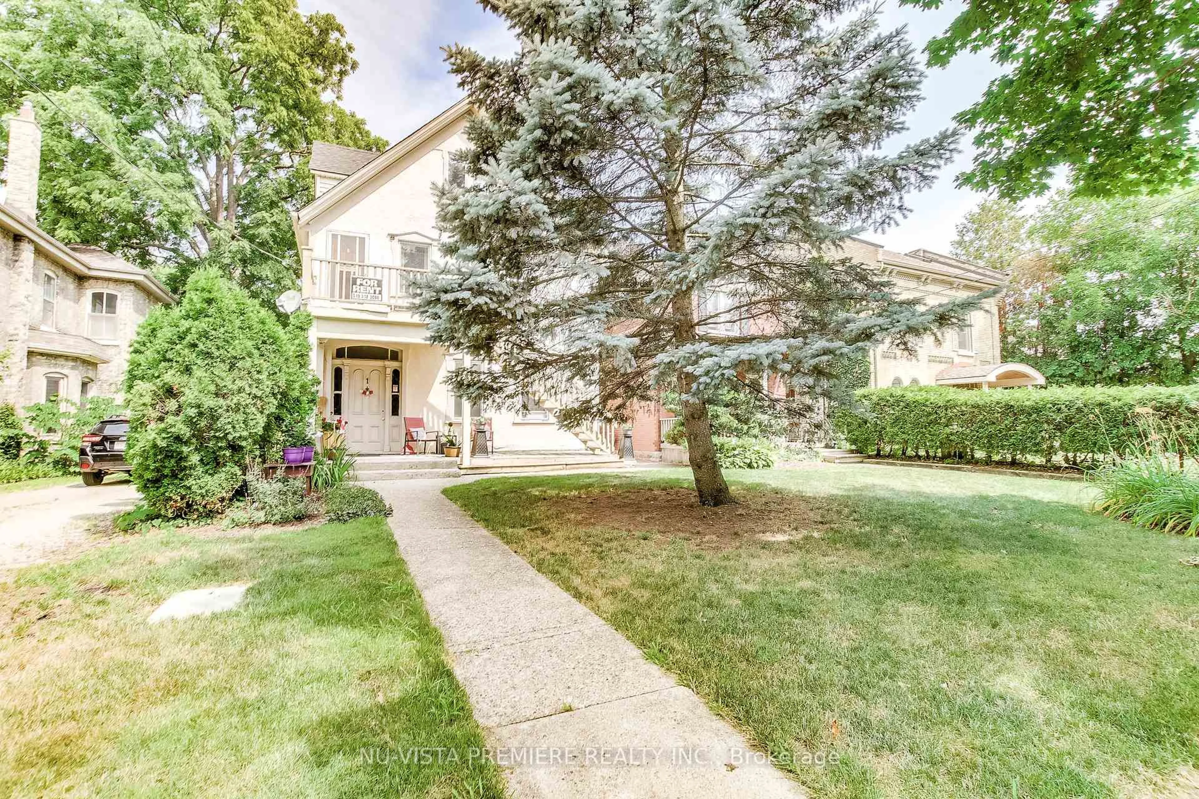 Unknown for 312 Piccadilly St, London East Ontario N6A 1S6