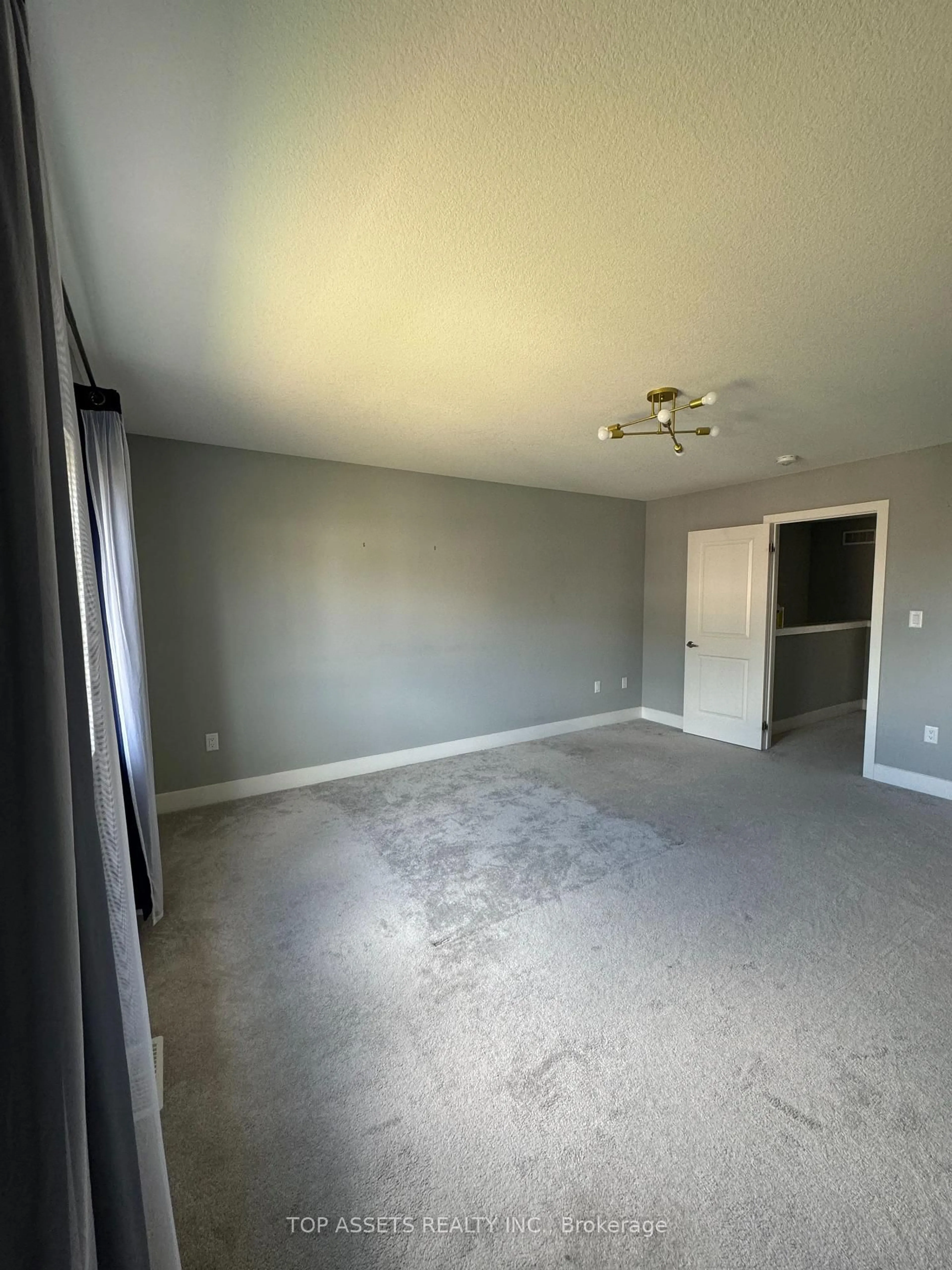 A pic of a room for 1375 Whetherfield St. #52, London North Ontario N6H 0K5