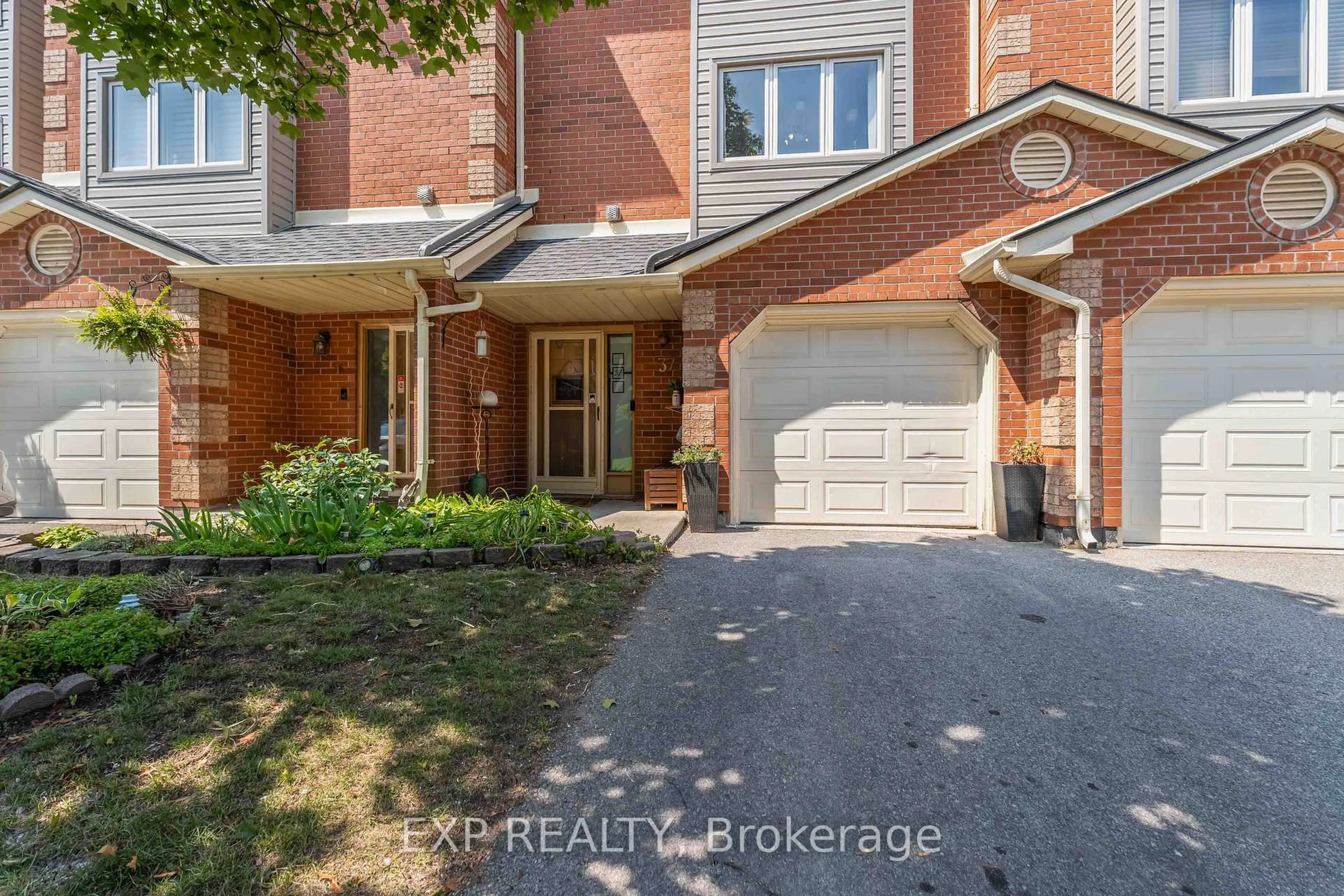 Unknown for 72 Stone Church Rd #37, Hamilton Ontario L9B 2H6