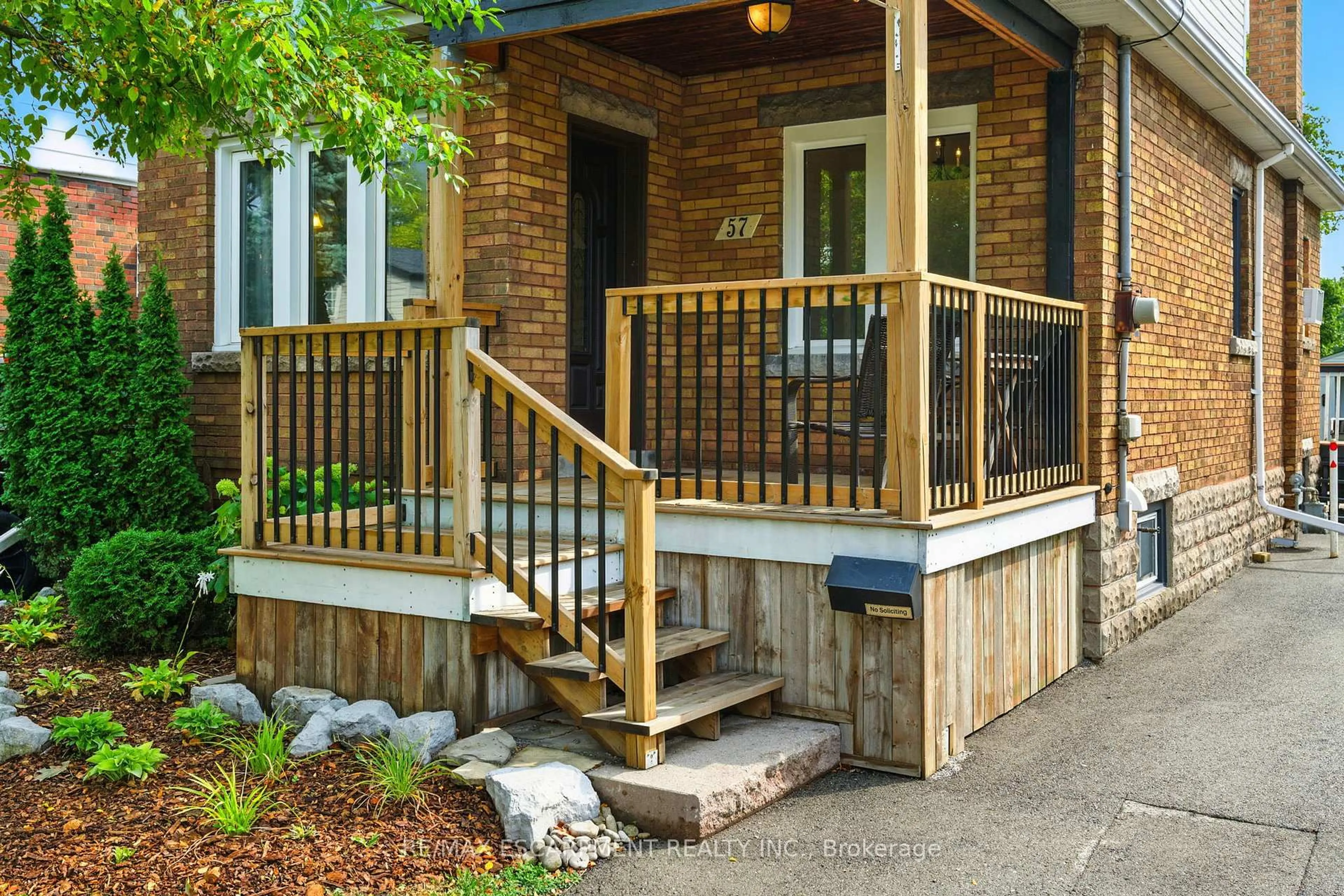 Unknown for 57 Highcliffe Ave, Hamilton Ontario L9A 3L3