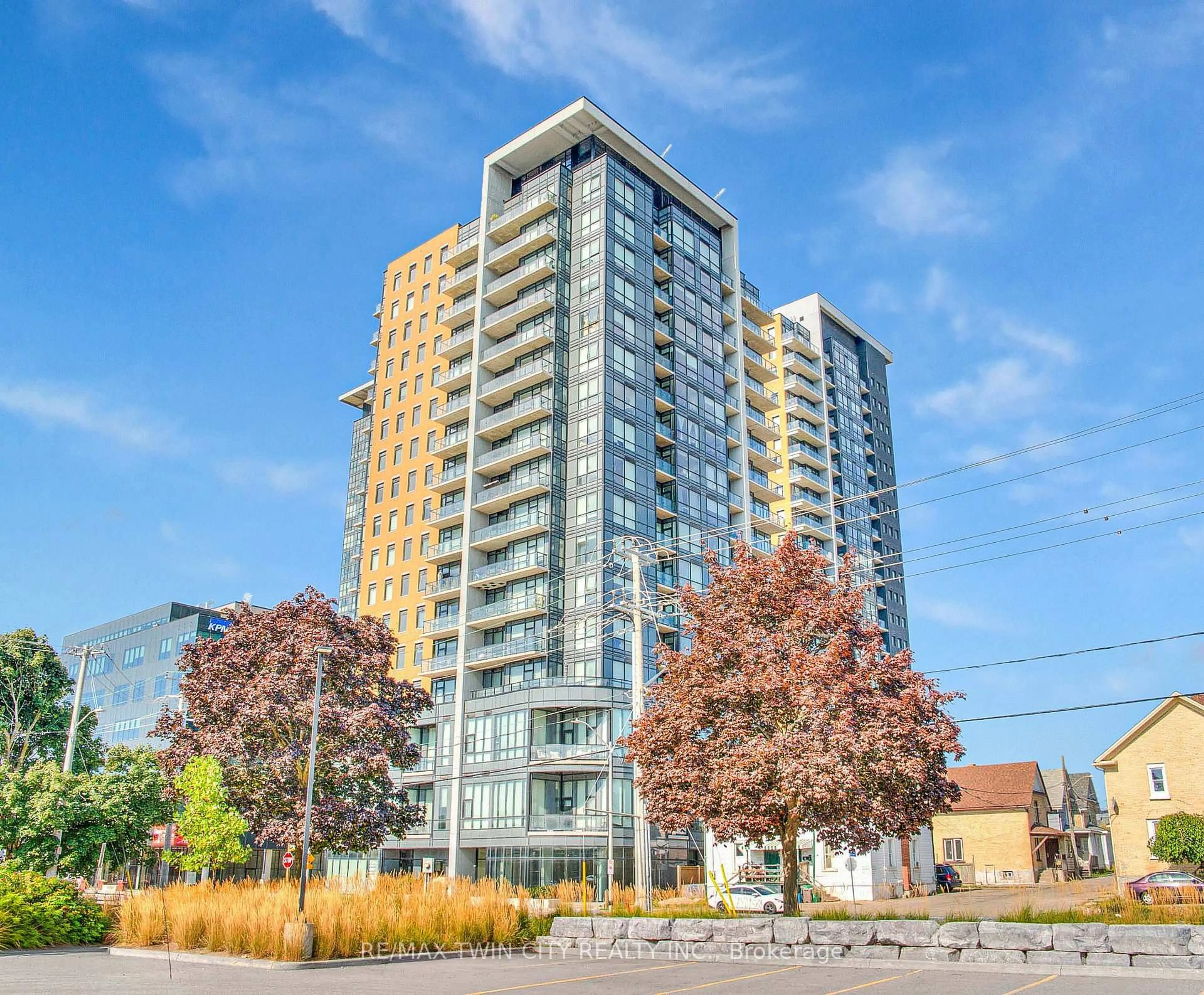Unknown for 100 Garment St #1406, Kitchener Ontario N2G 0C3
