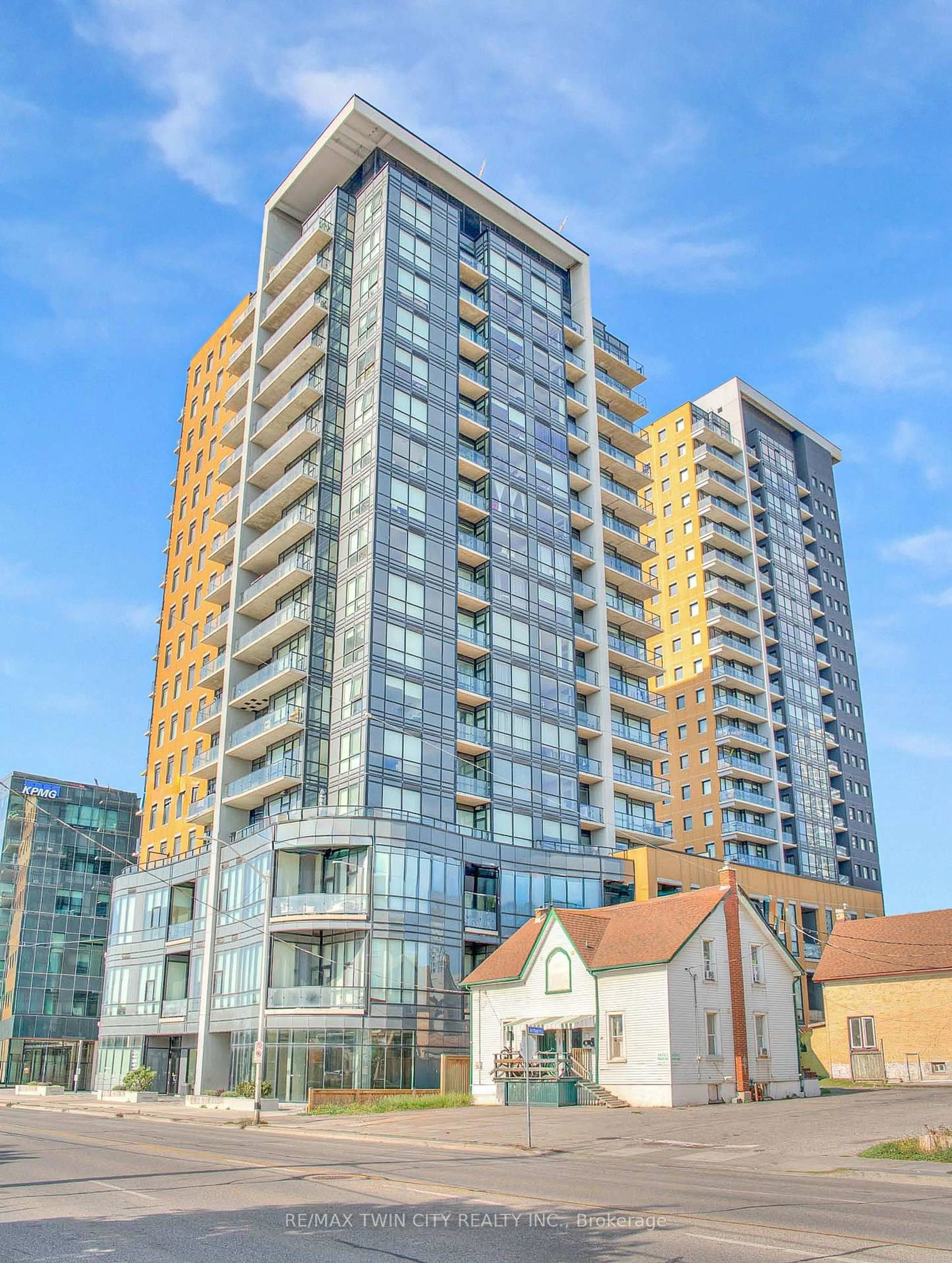 Unknown for 100 Garment St #1406, Kitchener Ontario N2G 0C3