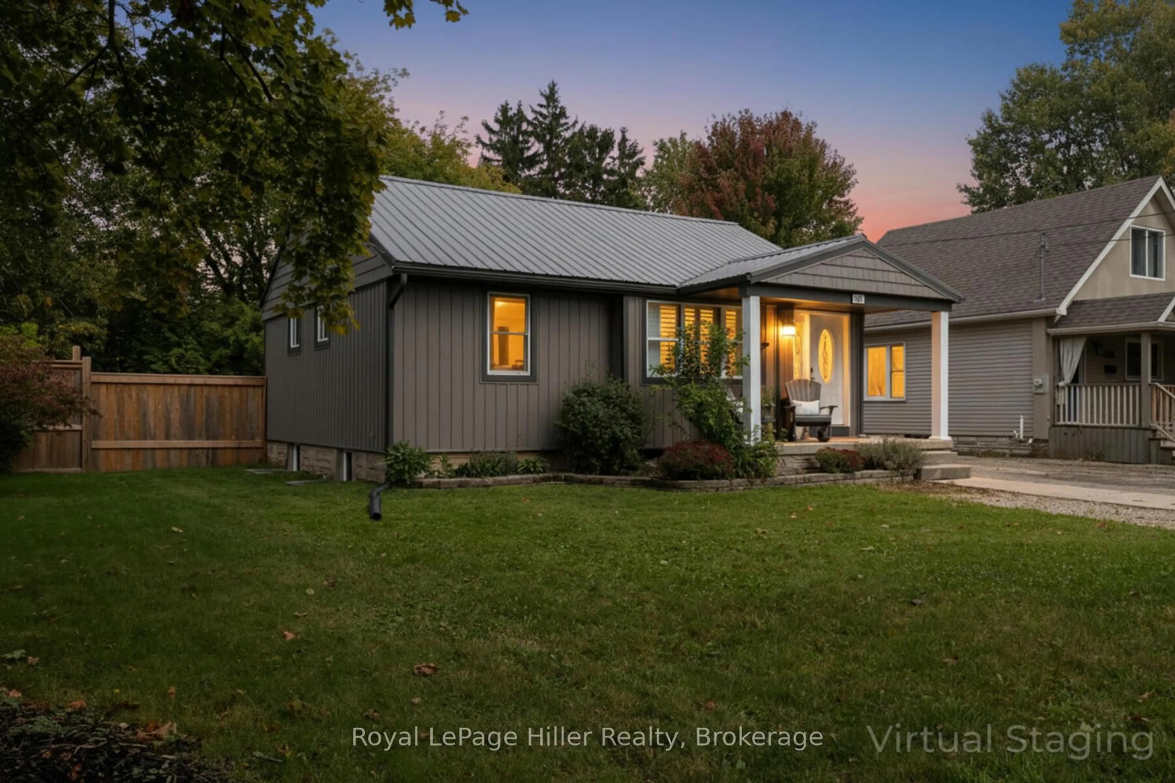 Home with vinyl exterior material, street for 540 Albert St, Stratford Ontario N5A 3L5