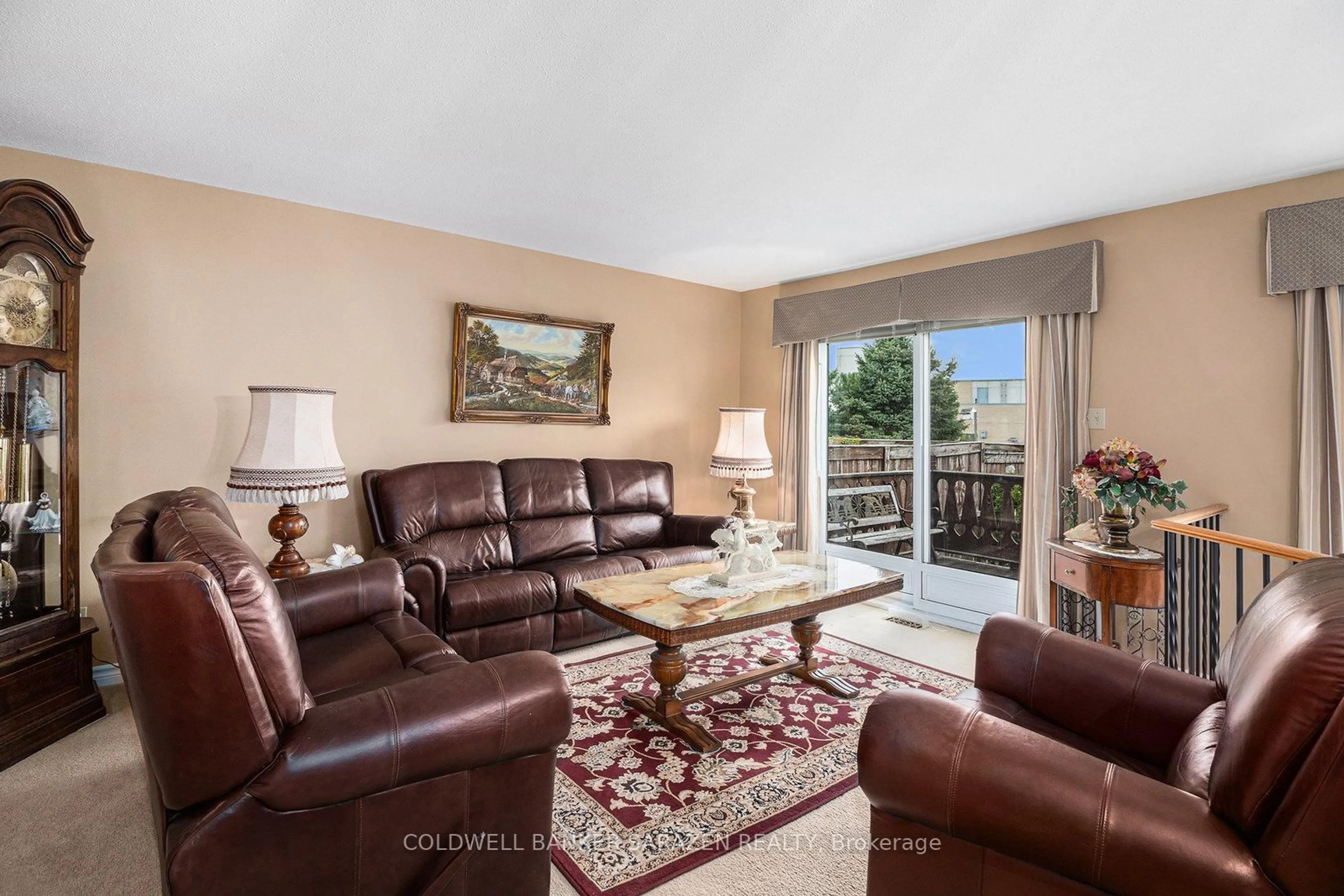 Living room with furniture, unknown for 557 Latour Cres, Ottawa Ontario K4A 1N6