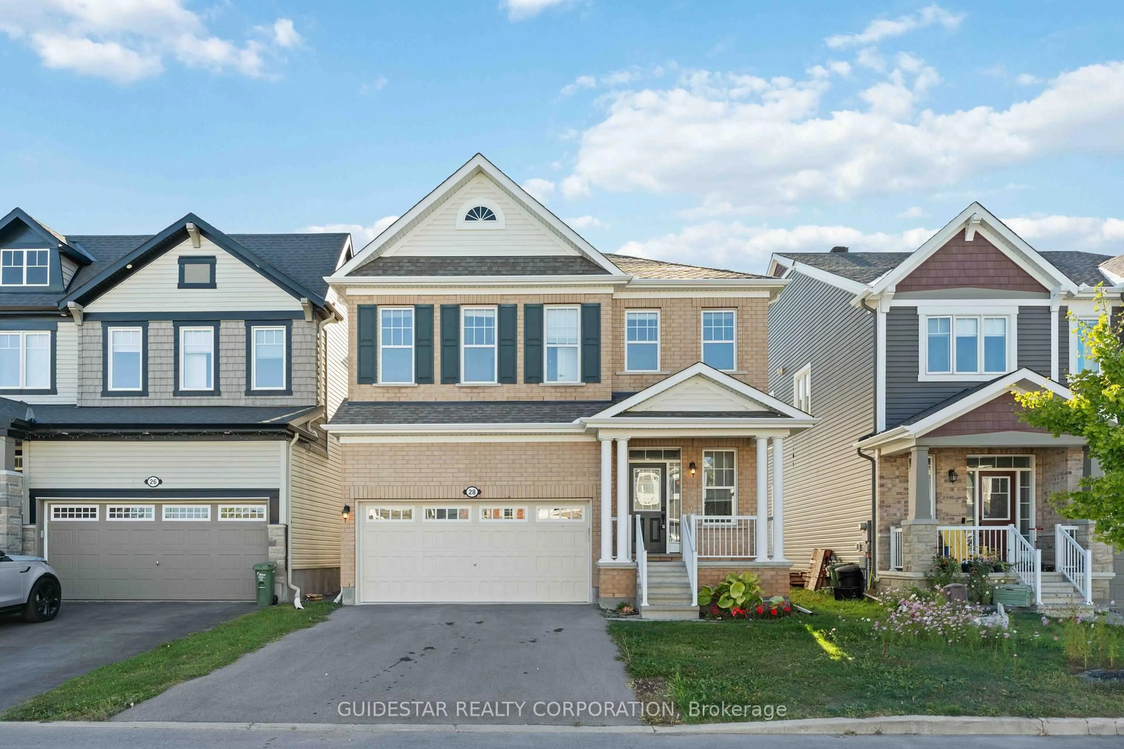 Home with vinyl exterior material, street for 28 Oxalis Cres, Ottawa Ontario K2V 0J6