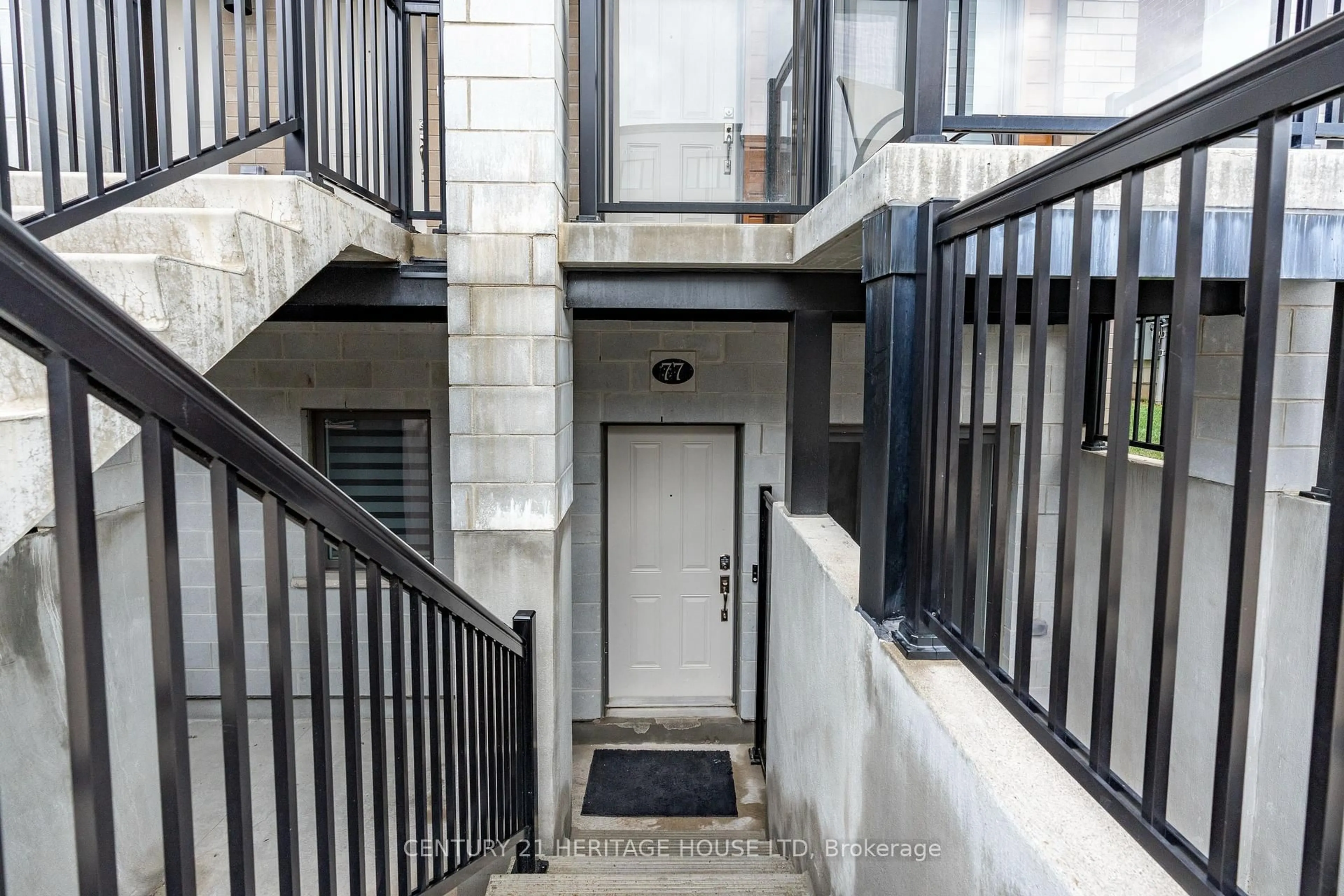 Unknown for 25 Isherwood Ave #77, Cambridge Ontario N1S 1B3