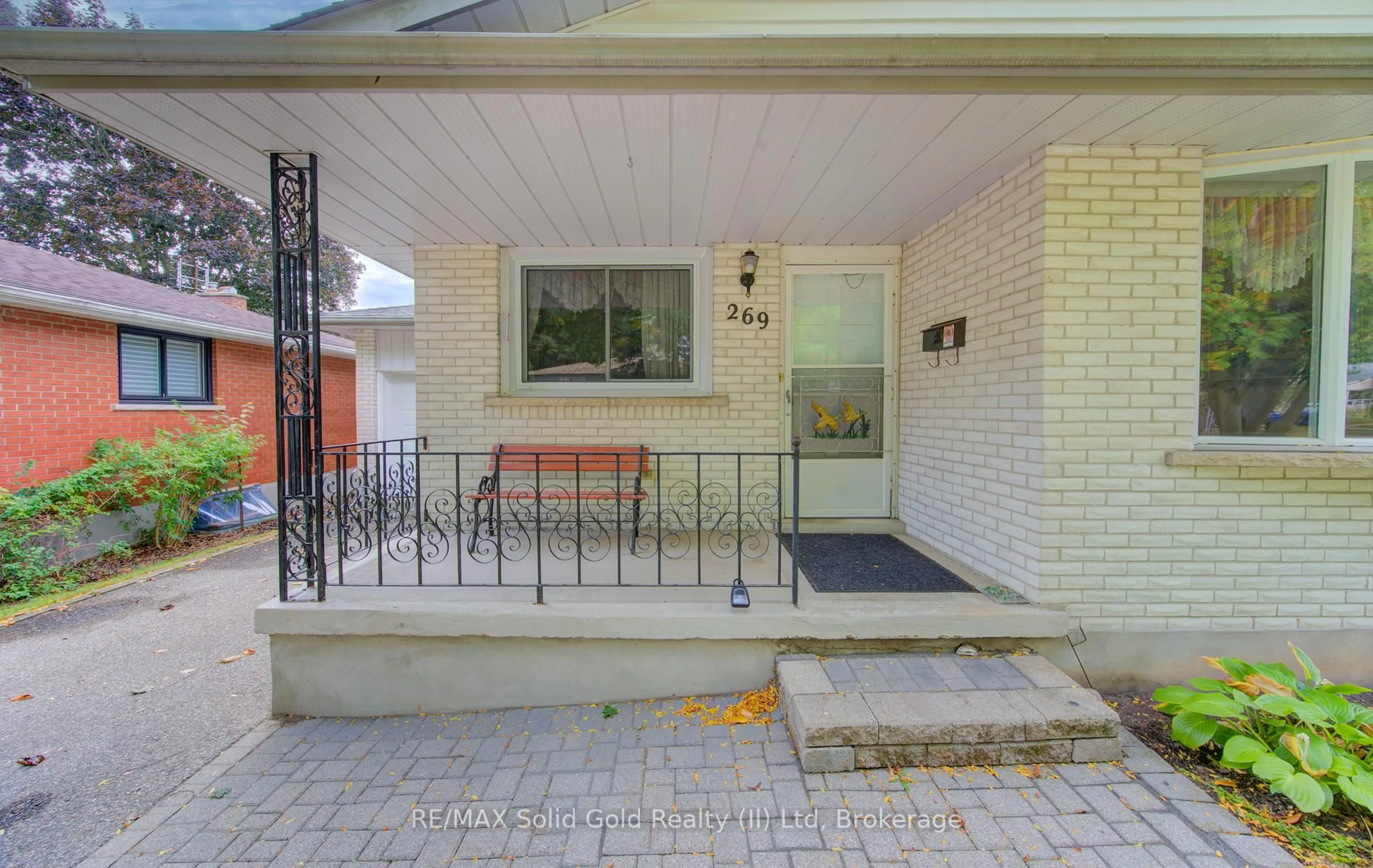 Unknown for 269 Grangewood Crt, Waterloo Ontario N2K 2E8