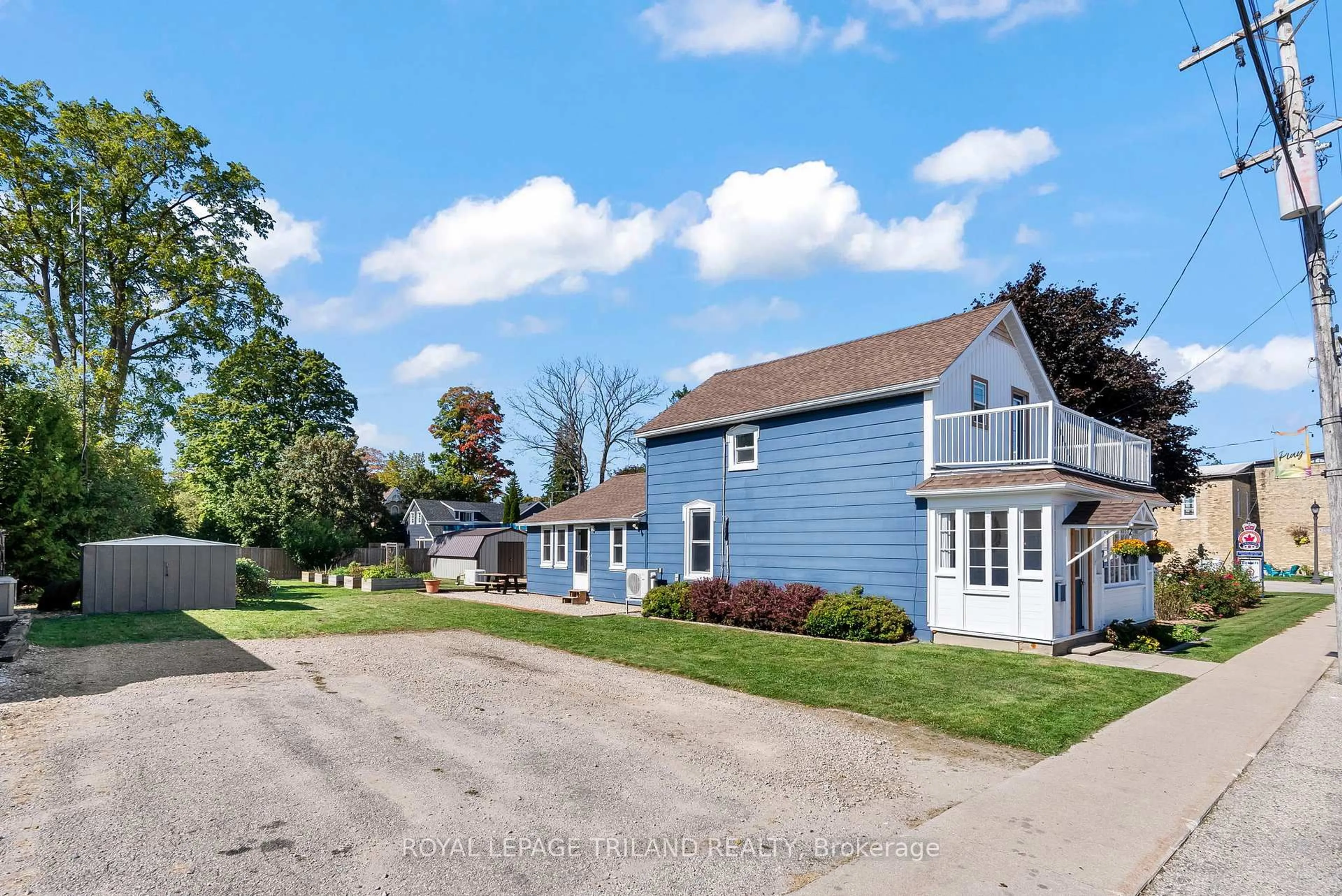 A pic from outside/outdoor area/front of a property/back of a property/a pic from drone, street for 71 Huron St, Huron-Kinloss Ontario N0G 2R0