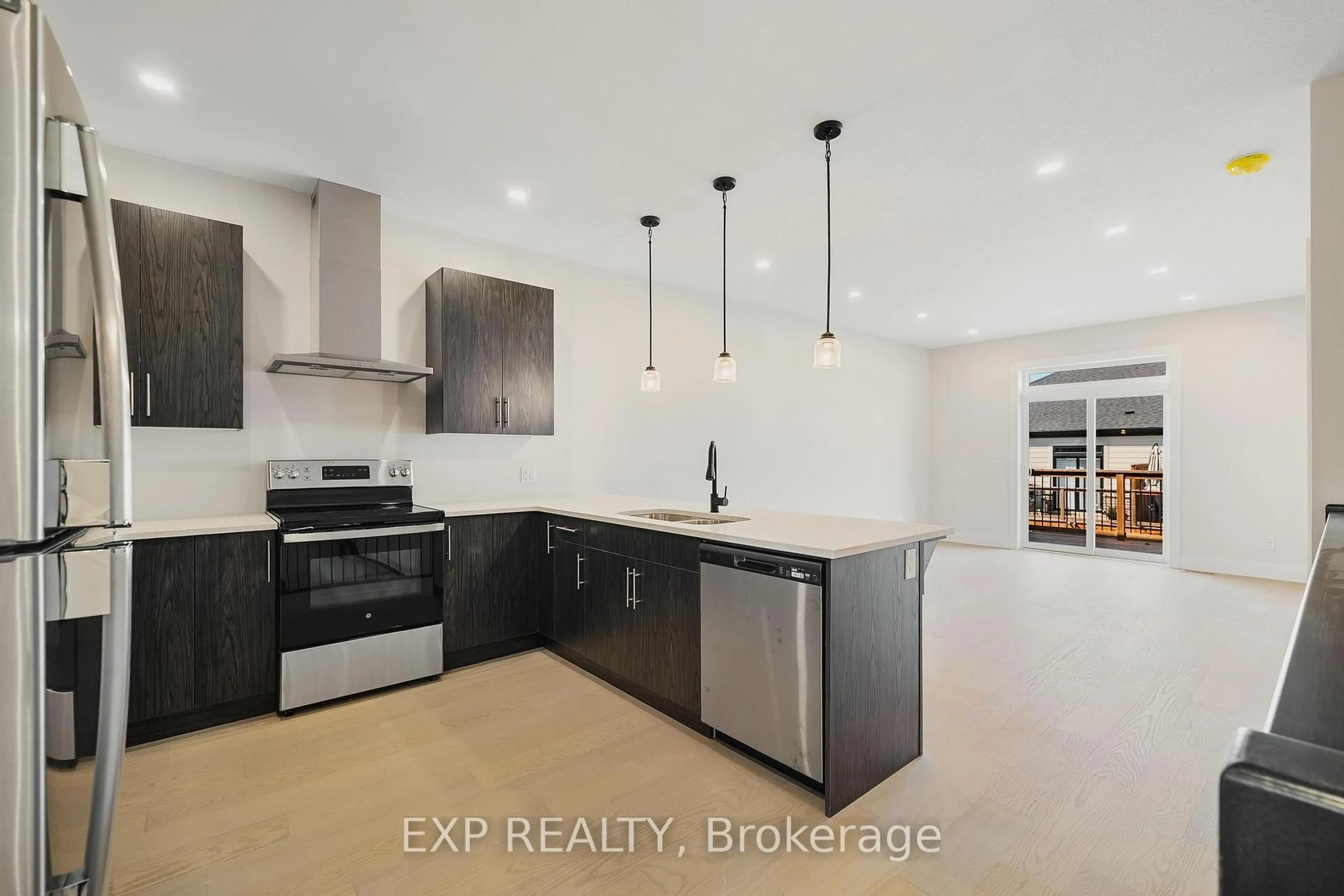 Open concept kitchen, ceramic/tile floor for 12 Washington St #202, Norwich Ontario N0J 1P0