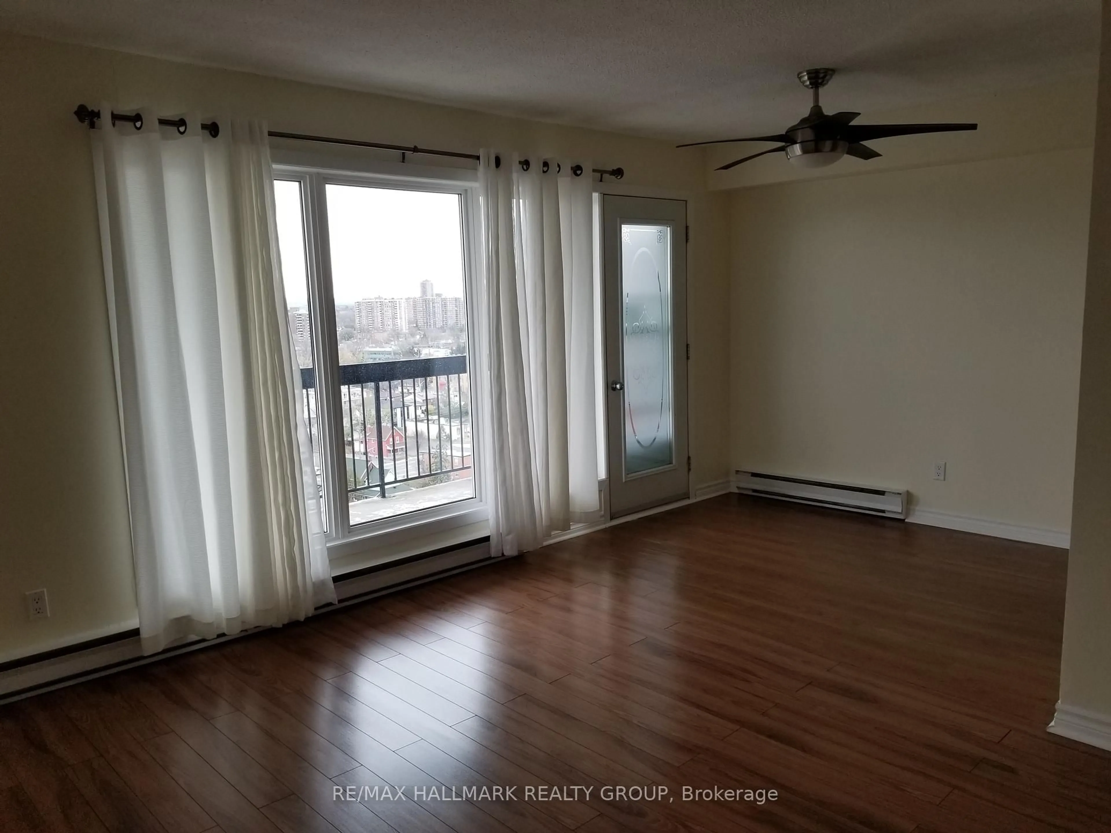 A pic of a room for 158 C MCARTHUR Ave #1704, Ottawa Ontario K1L 8E7