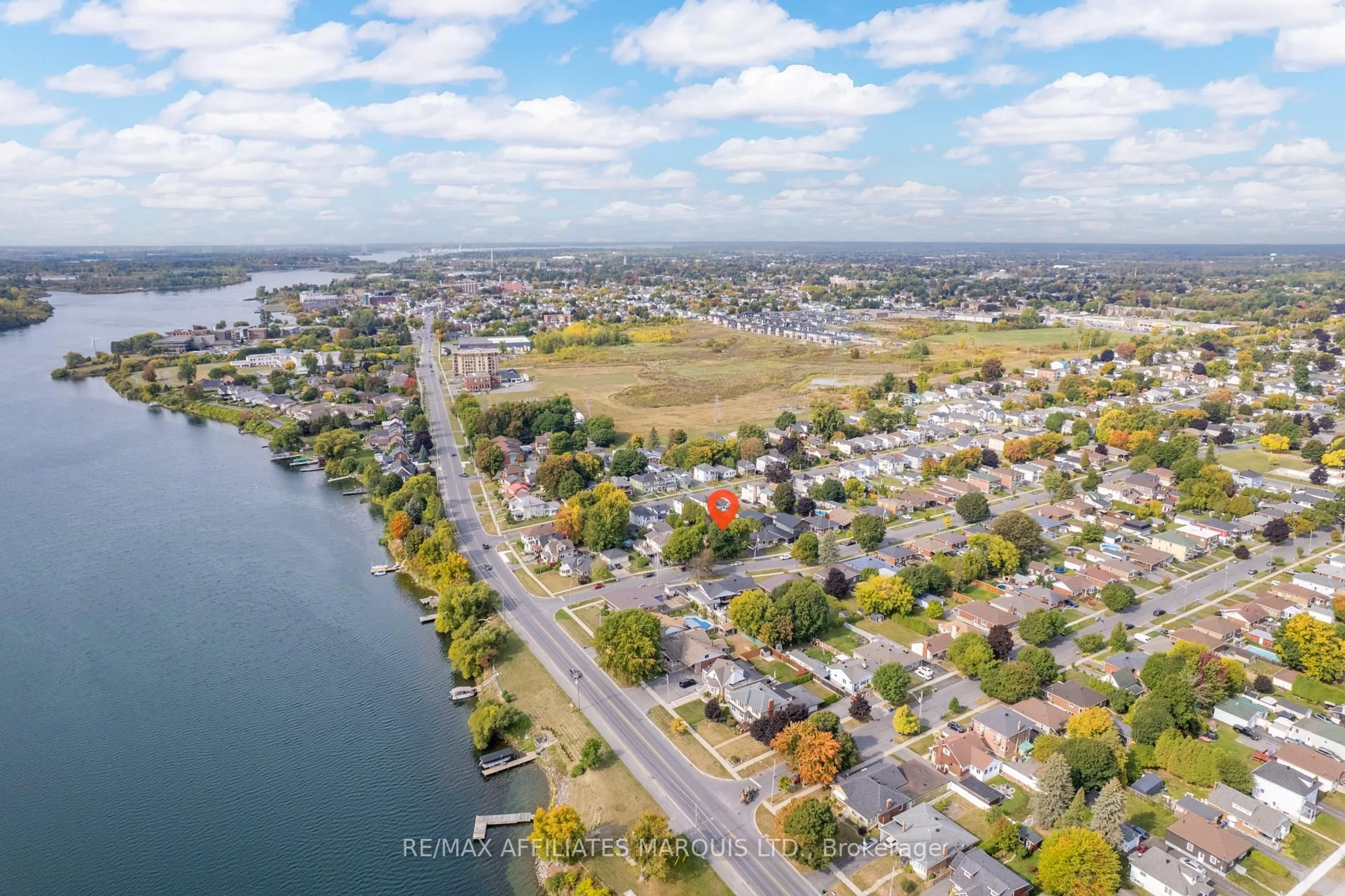 A pic from outside/outdoor area/front of a property/back of a property/a pic from drone, water/lake/river/ocean view for 104 Gardner Ave, Cornwall Ontario K6H 5H4