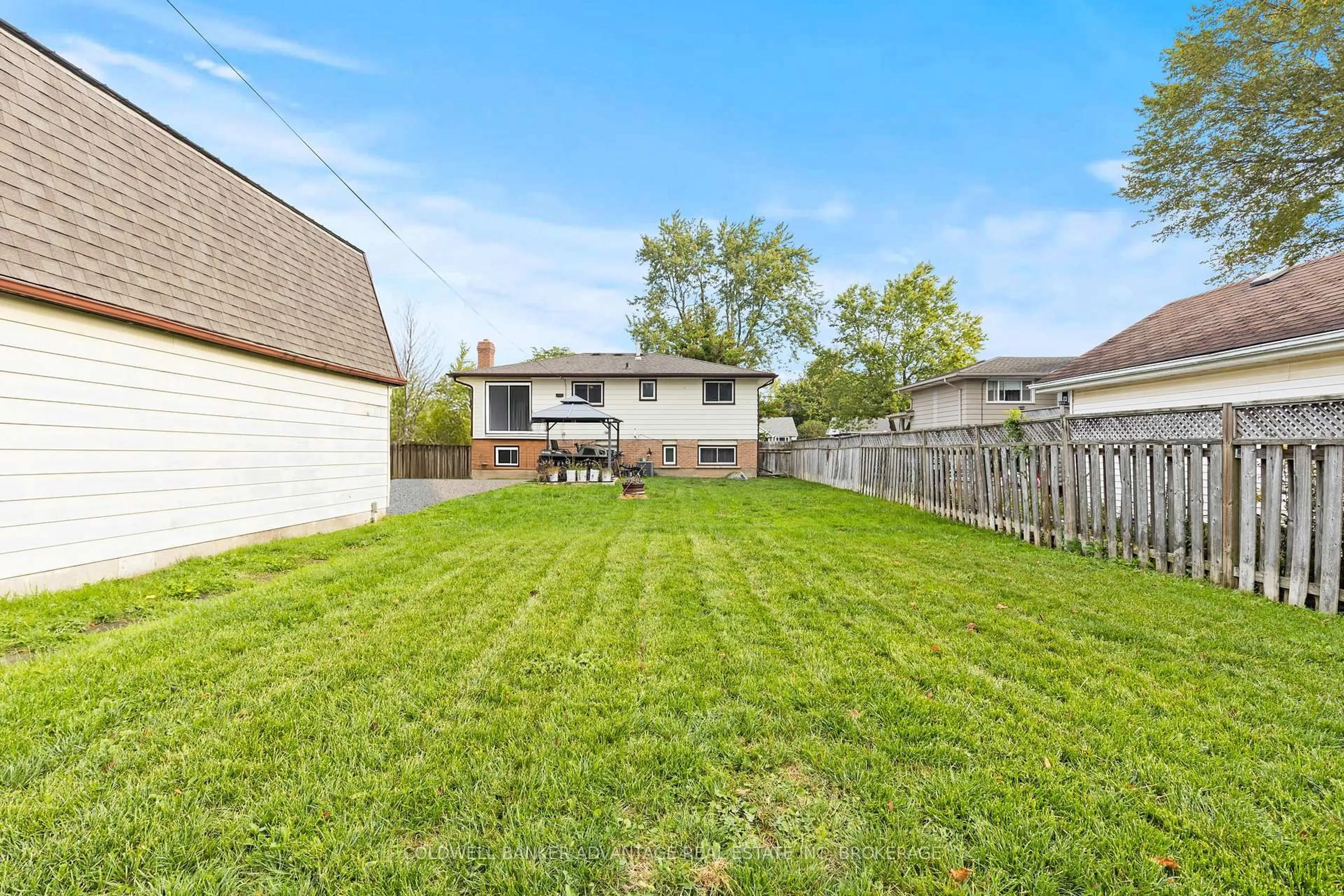 Patio, unknown for 1377 Garrison Rd #N/A, Fort Erie Ontario L2A 1P4