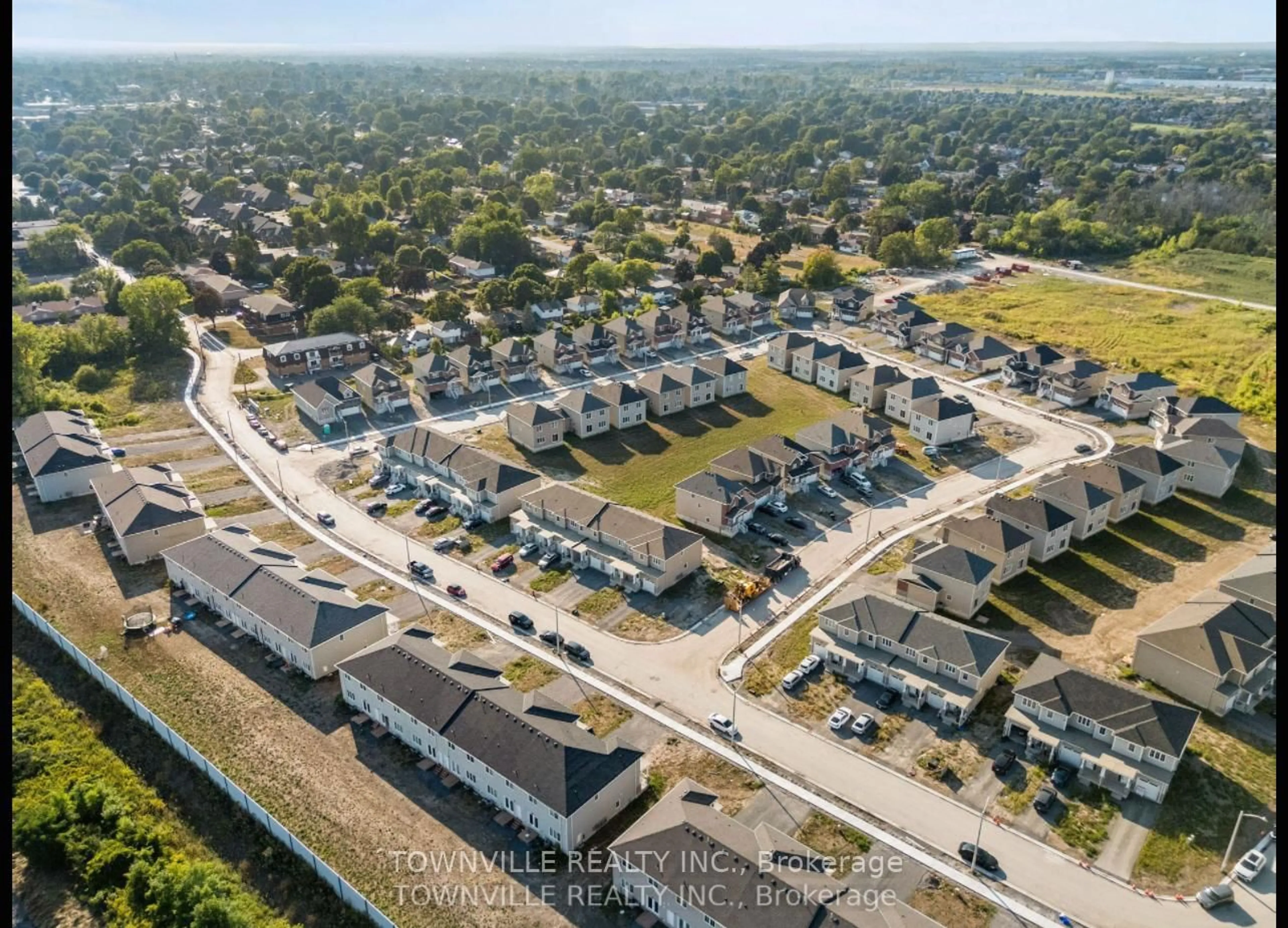 A pic from outside/outdoor area/front of a property/back of a property/a pic from drone, street for 35 Bradden Cres, Belleville Ontario K8N 0T8