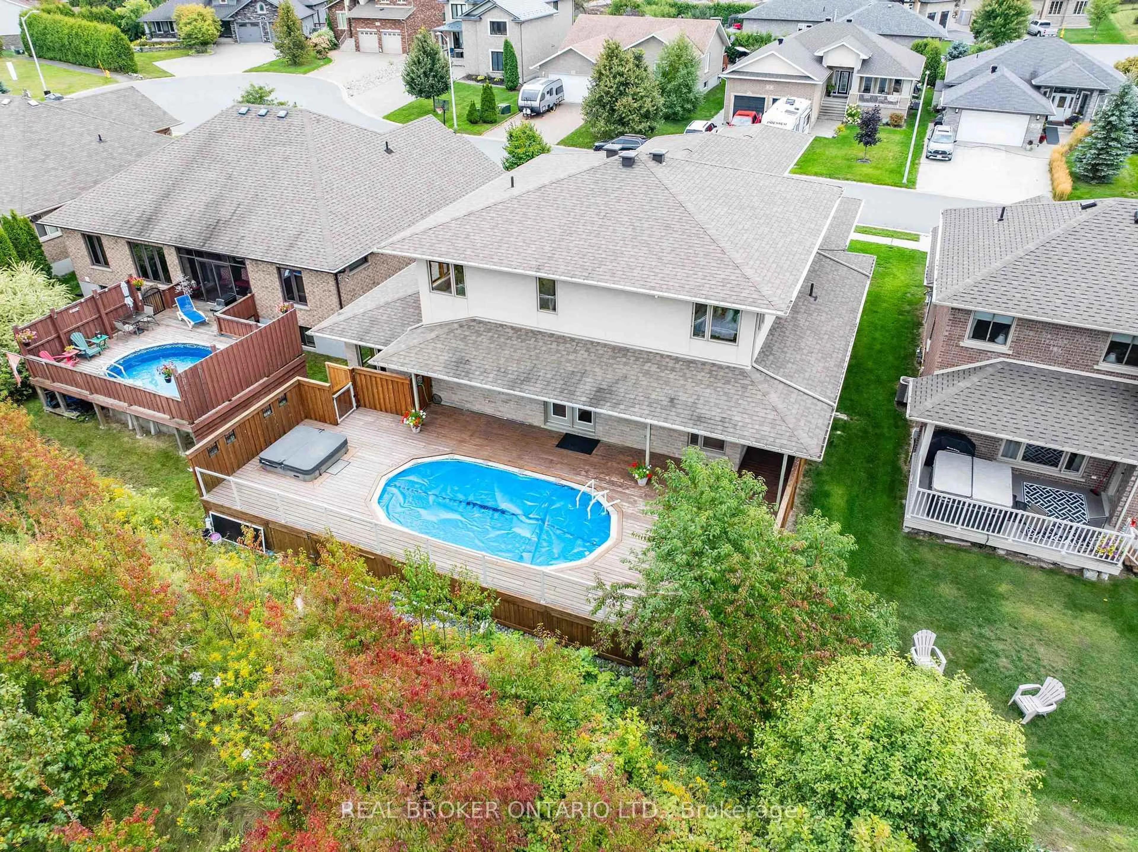 A pic from outside/outdoor area/front of a property/back of a property/a pic from drone, water/lake/river/ocean view for 22 Landreville Dr, Greater Sudbury Ontario P3A 0A1