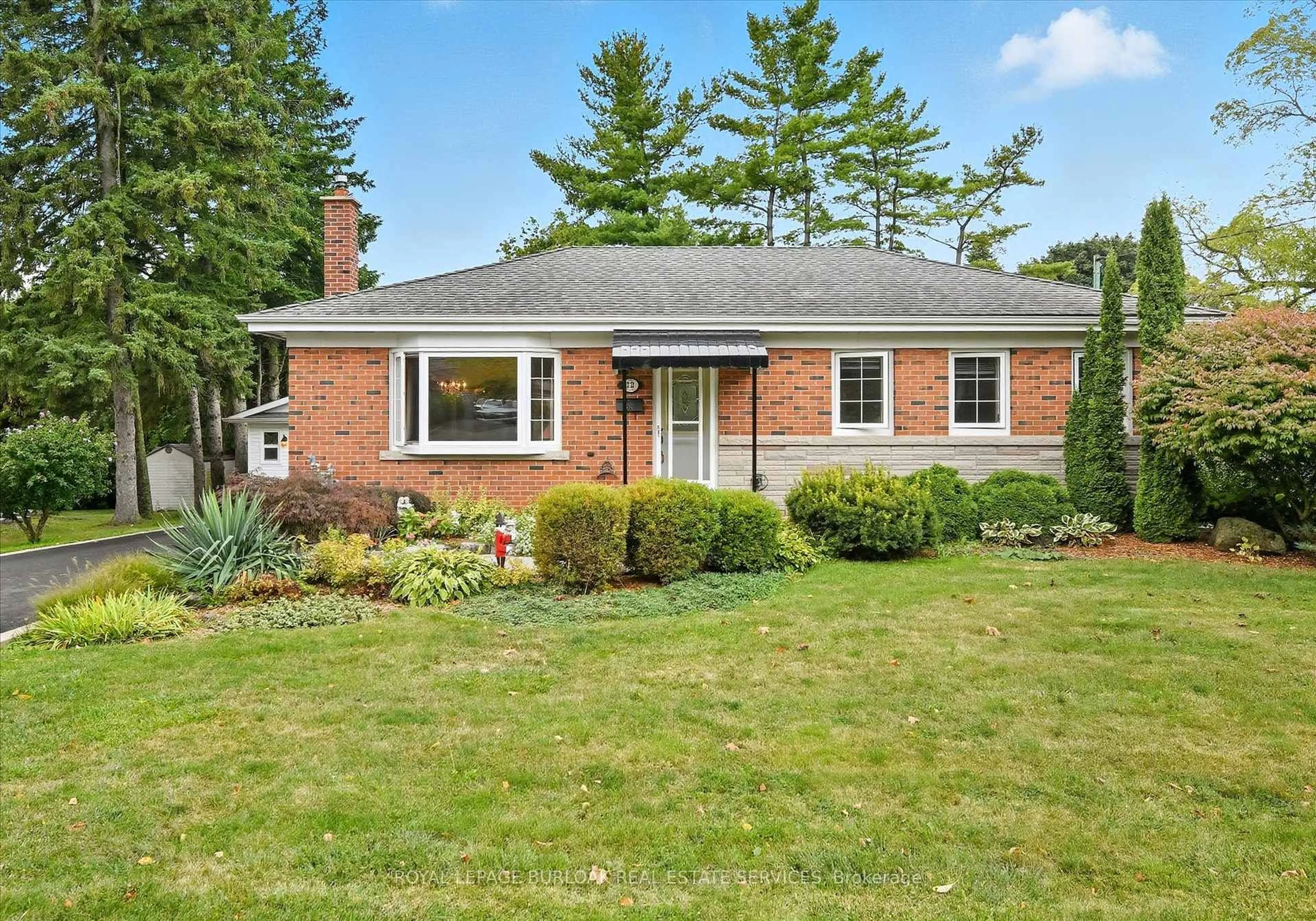 Home with brick exterior material, street for 13 James St, Hamilton Ontario L0R 2H0
