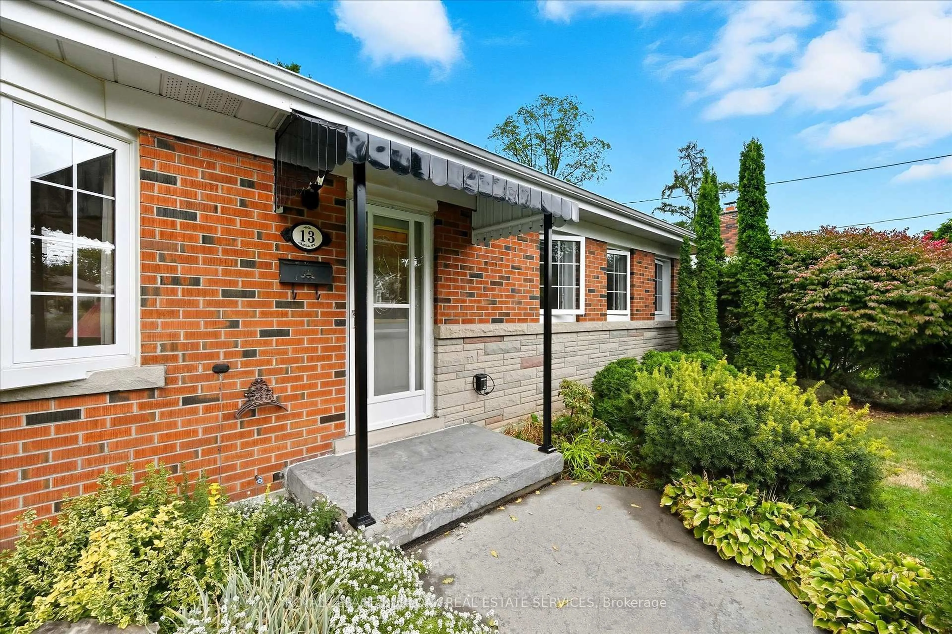 Home with brick exterior material, street for 13 James St, Hamilton Ontario L0R 2H0