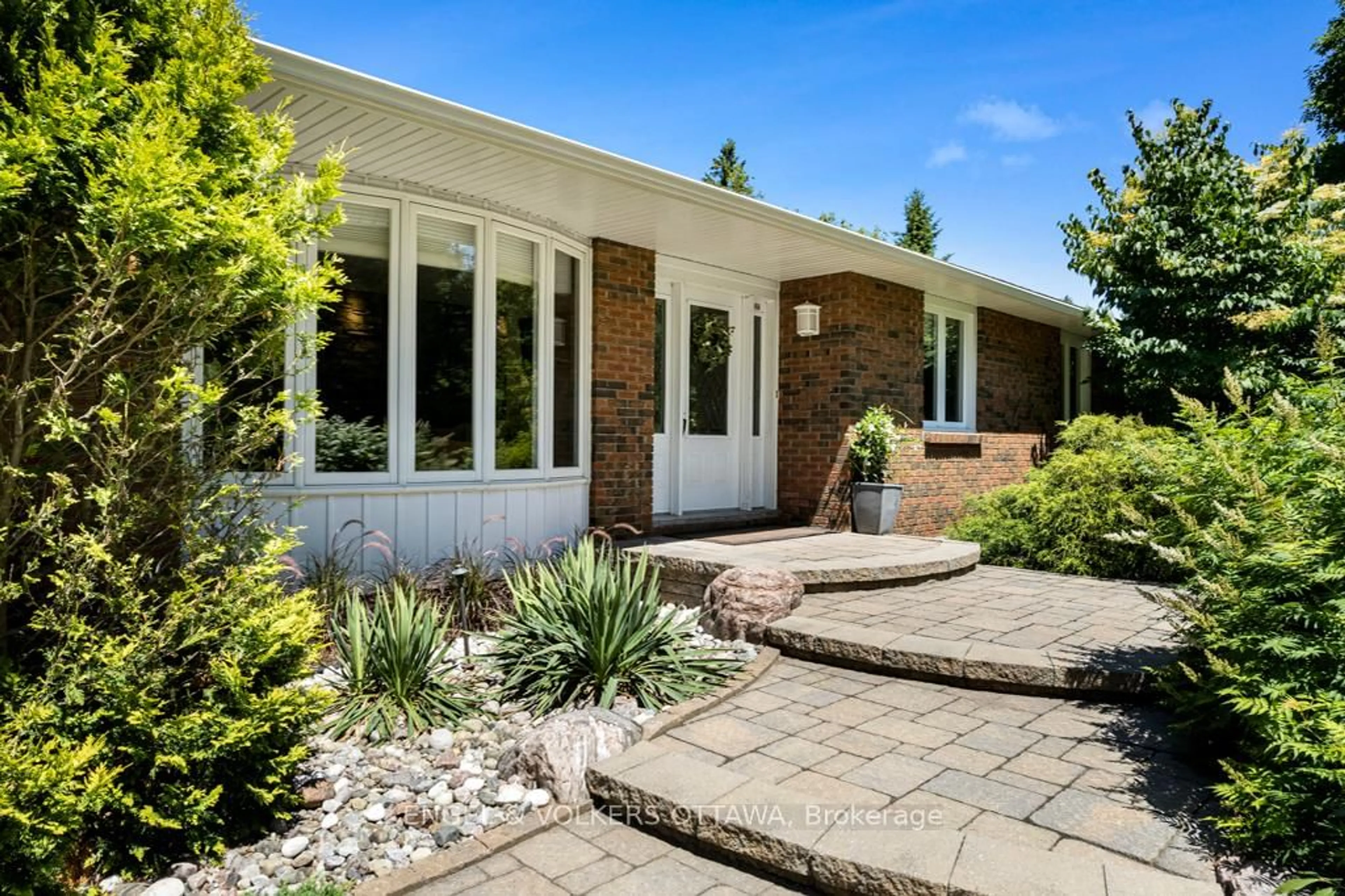 Home with brick exterior material, street for 656 Spruce Ridge Rd, Carp Ontario K0A 1L0