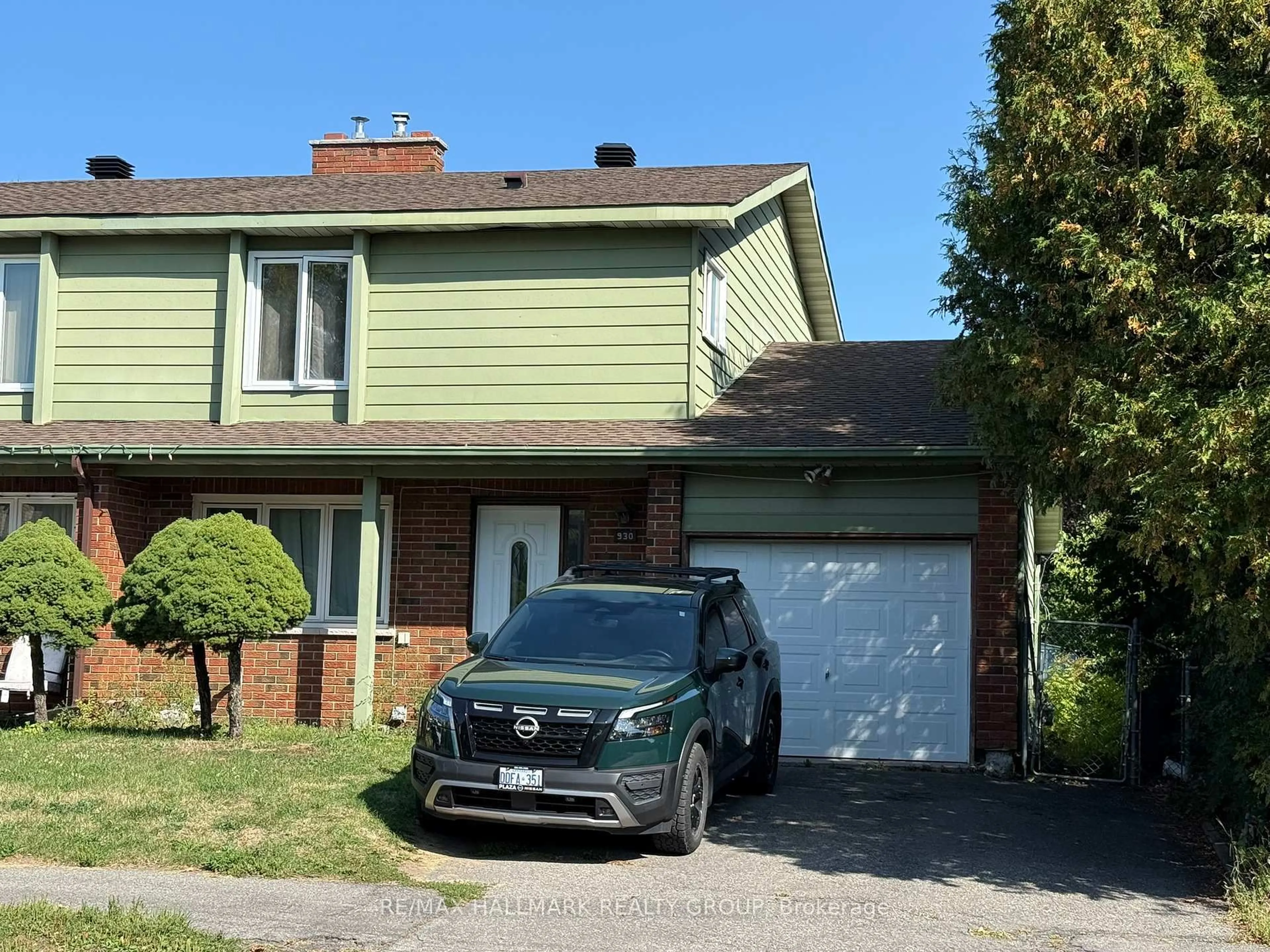 Unknown for 930 Cahill Dr, Ottawa Ontario K1V 9B5