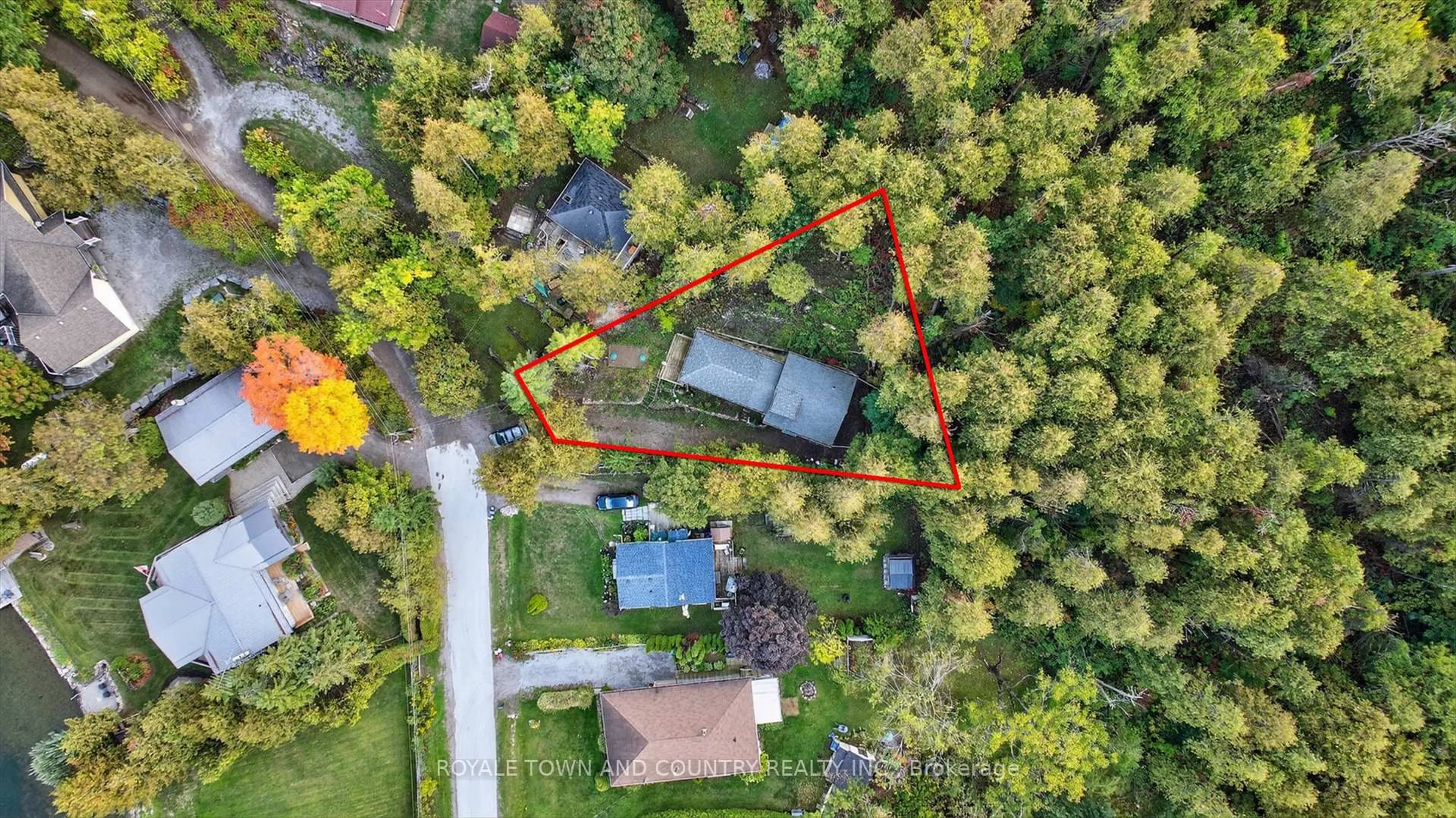 A pic from outside/outdoor area/front of a property/back of a property/a pic from drone, street for 60 Elder St, Kawartha Lakes Ontario K0M 1L0
