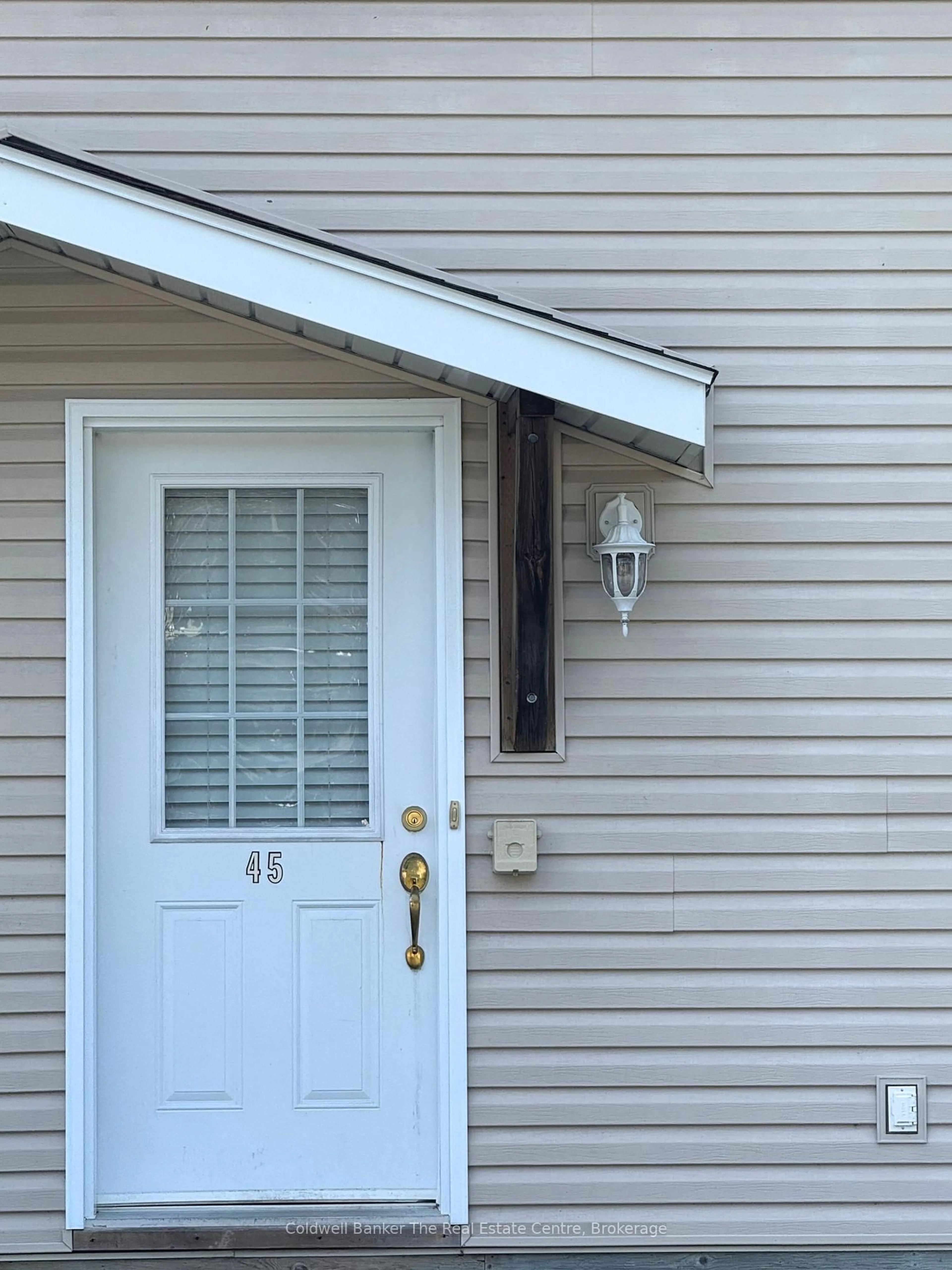 Home with vinyl exterior material, street for 200 Pine St #45, Bracebridge Ontario P1L 2H9