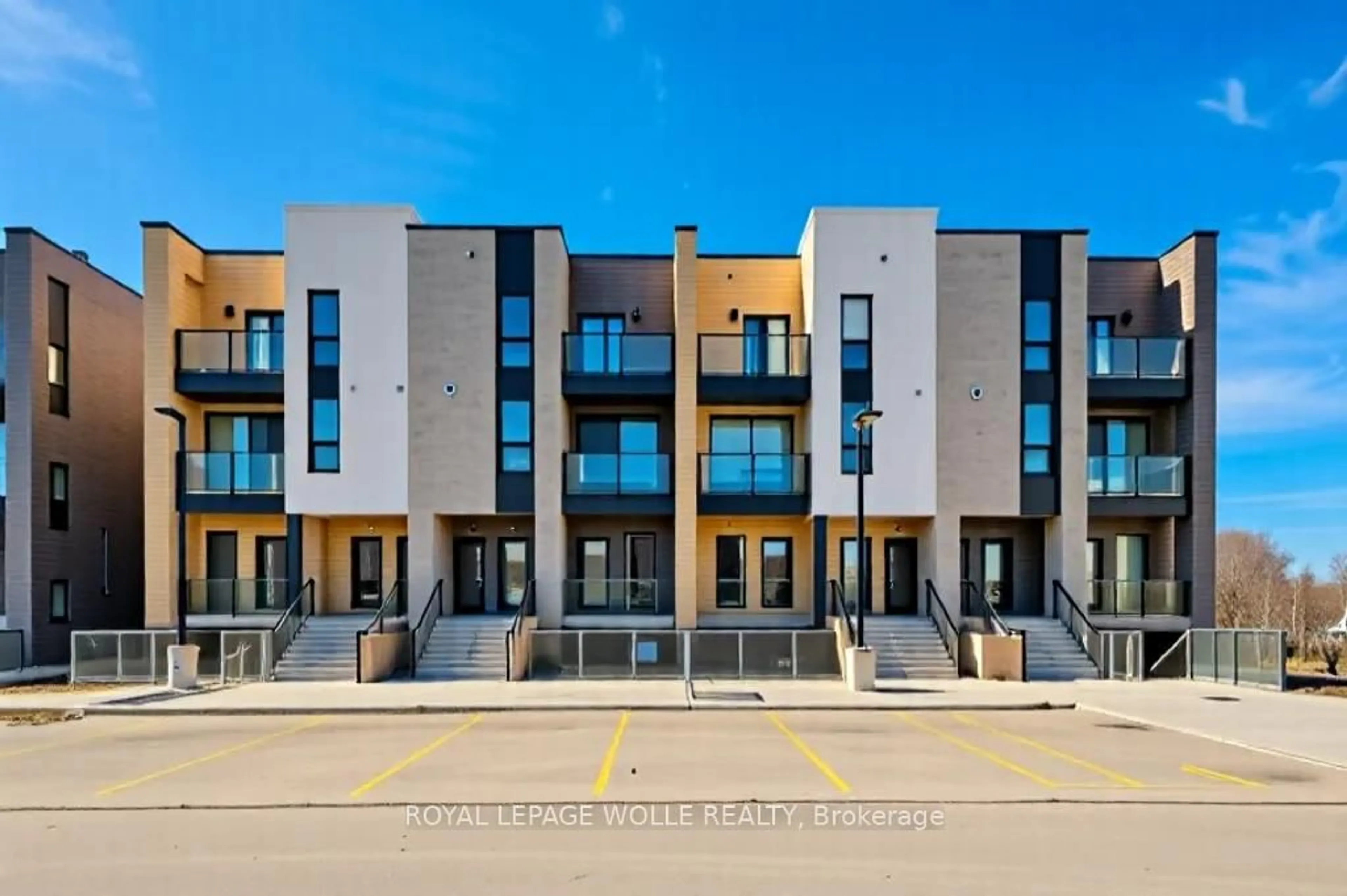 Unknown for 261 Woodbine Ave #24, Kitchener Ontario N2R 0S7