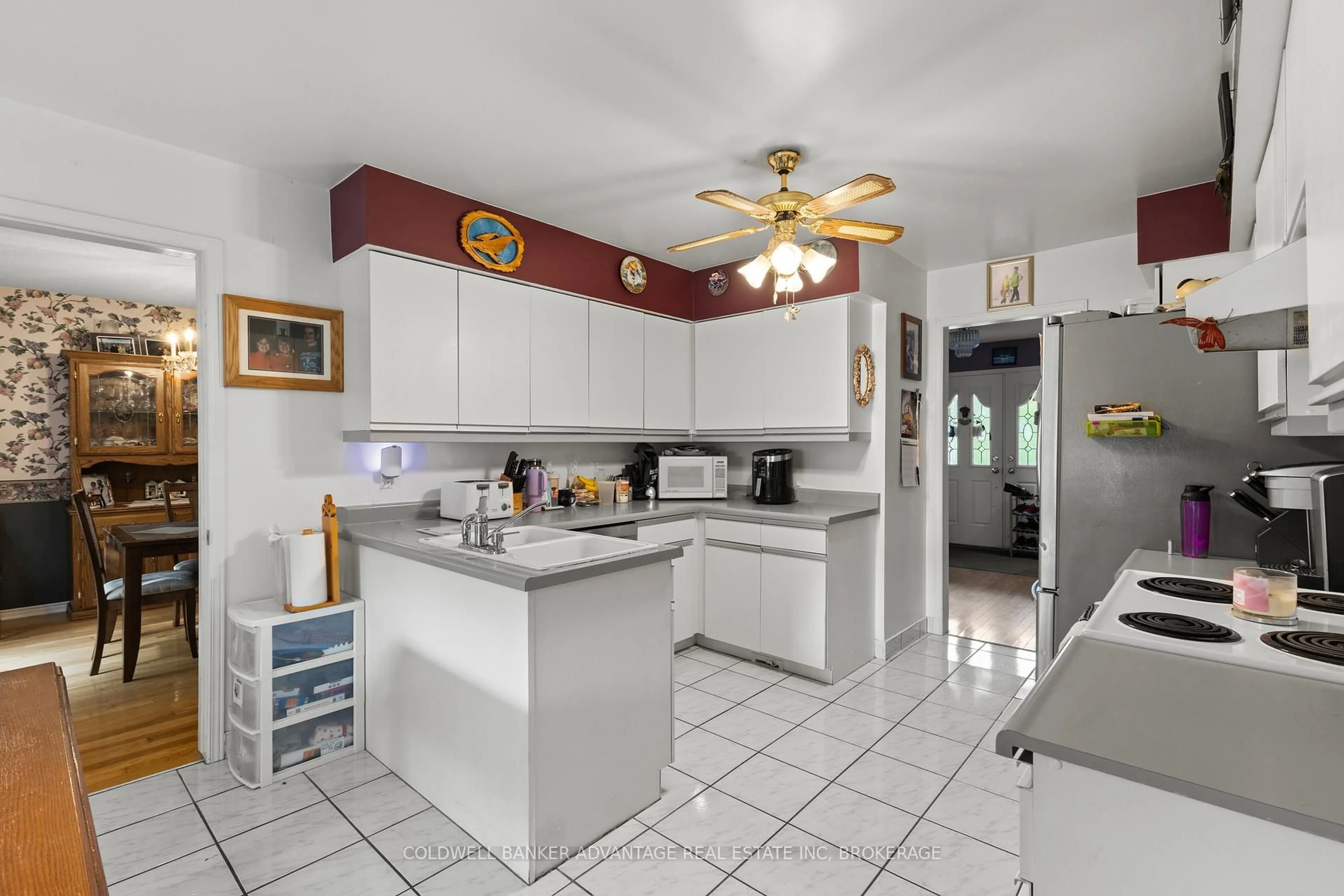 Unknown for 35 Woodrush Ave, Welland Ontario L3C 6S6