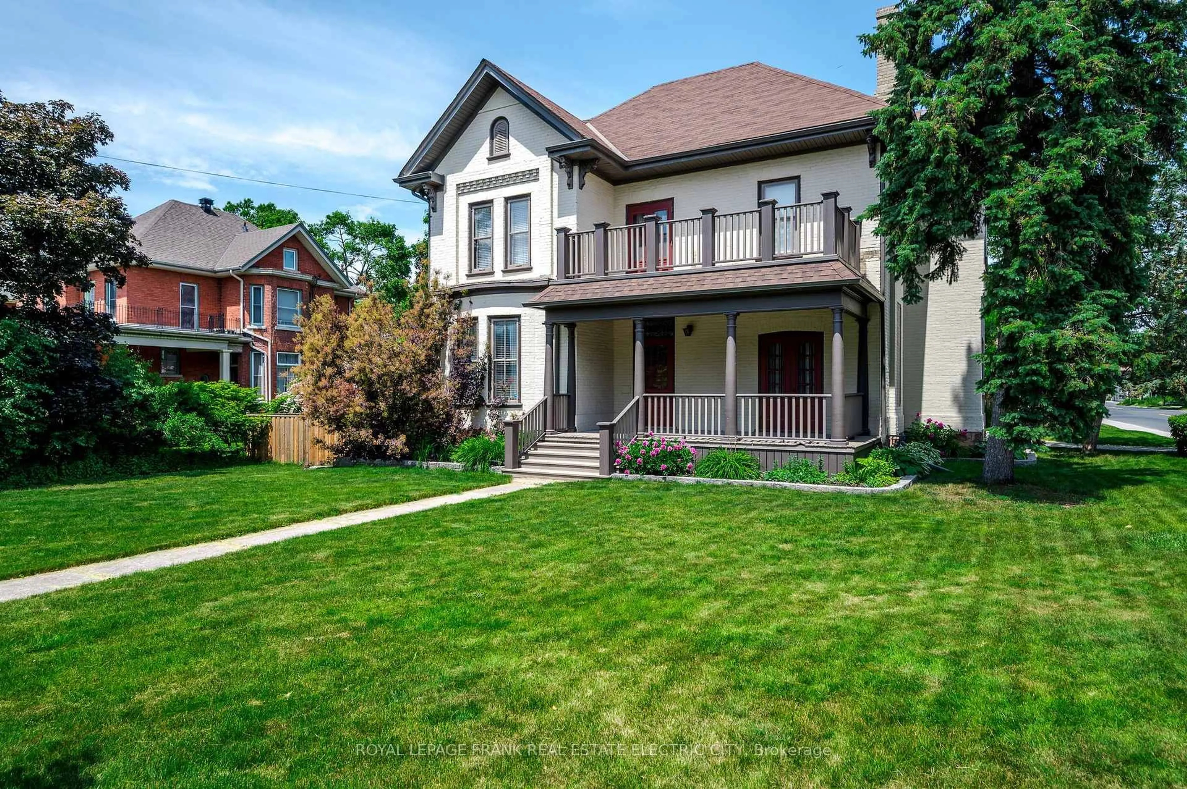 Home with brick exterior material, street for 452 Hunter St, Peterborough Ontario K9H 2M8