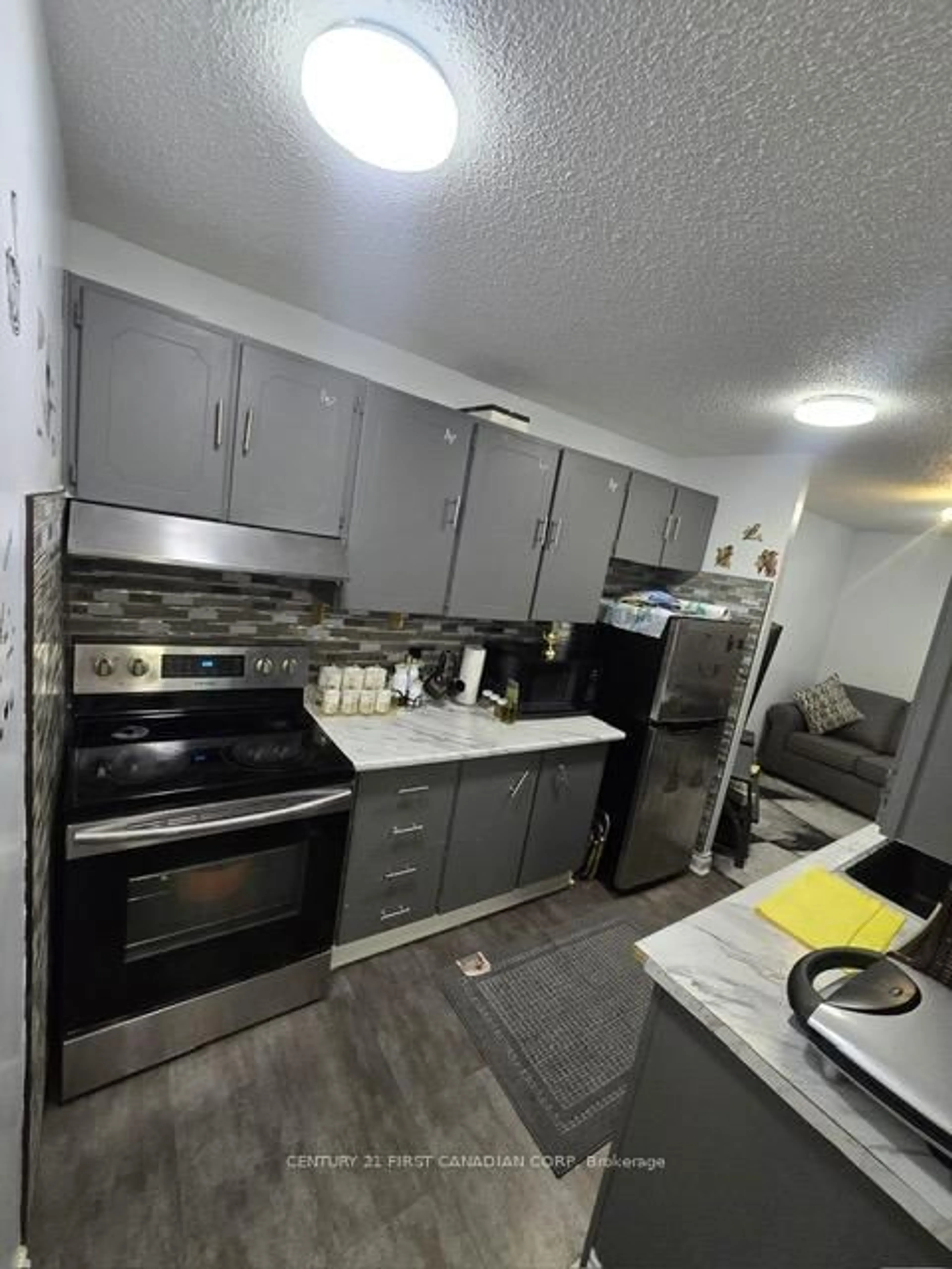 Standard kitchen, unknown for 1103 JALNA Blvd #507, London South Ontario N6E 2W8