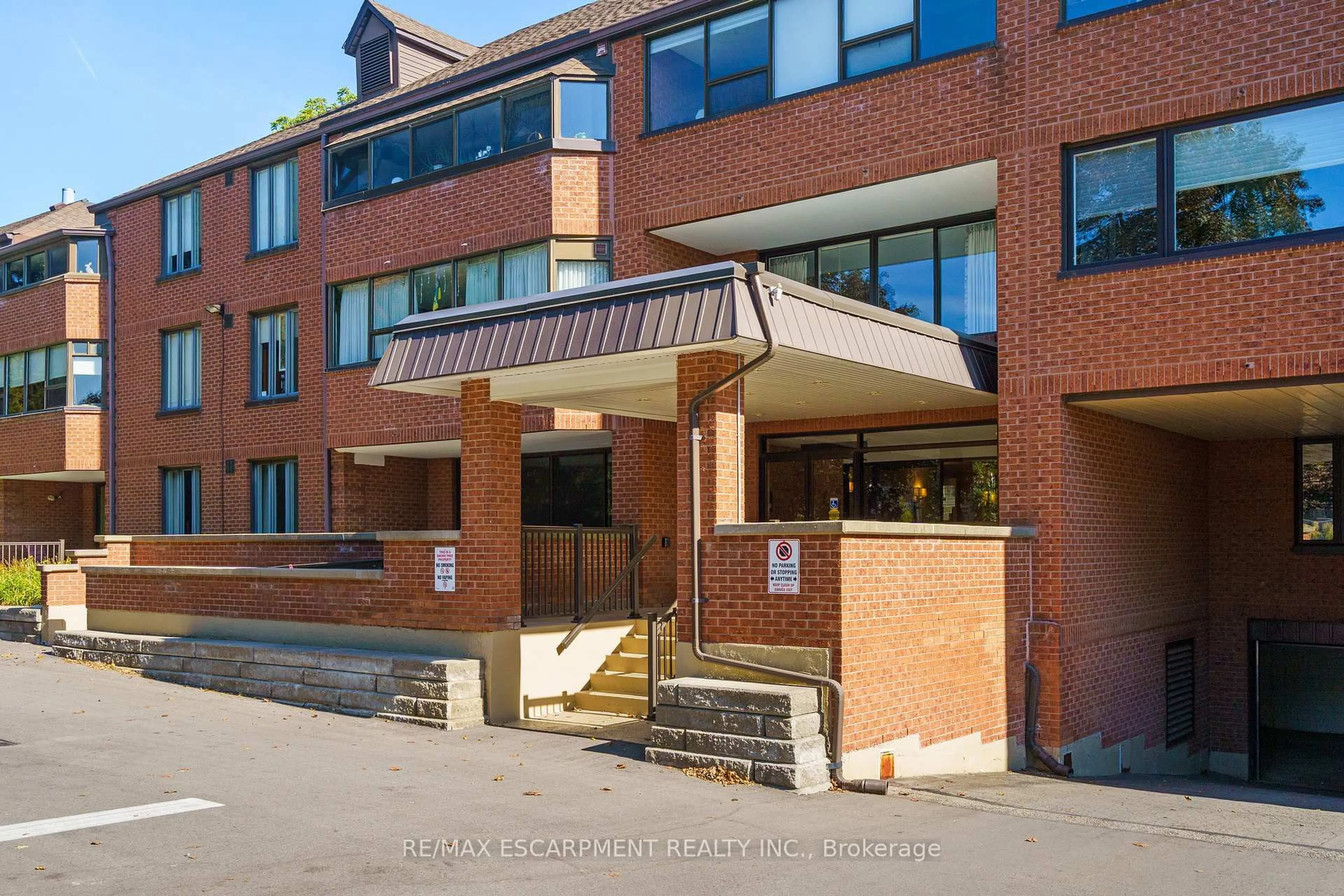 Unknown for 150 Wilson St #301, Hamilton Ontario L8R 1E2
