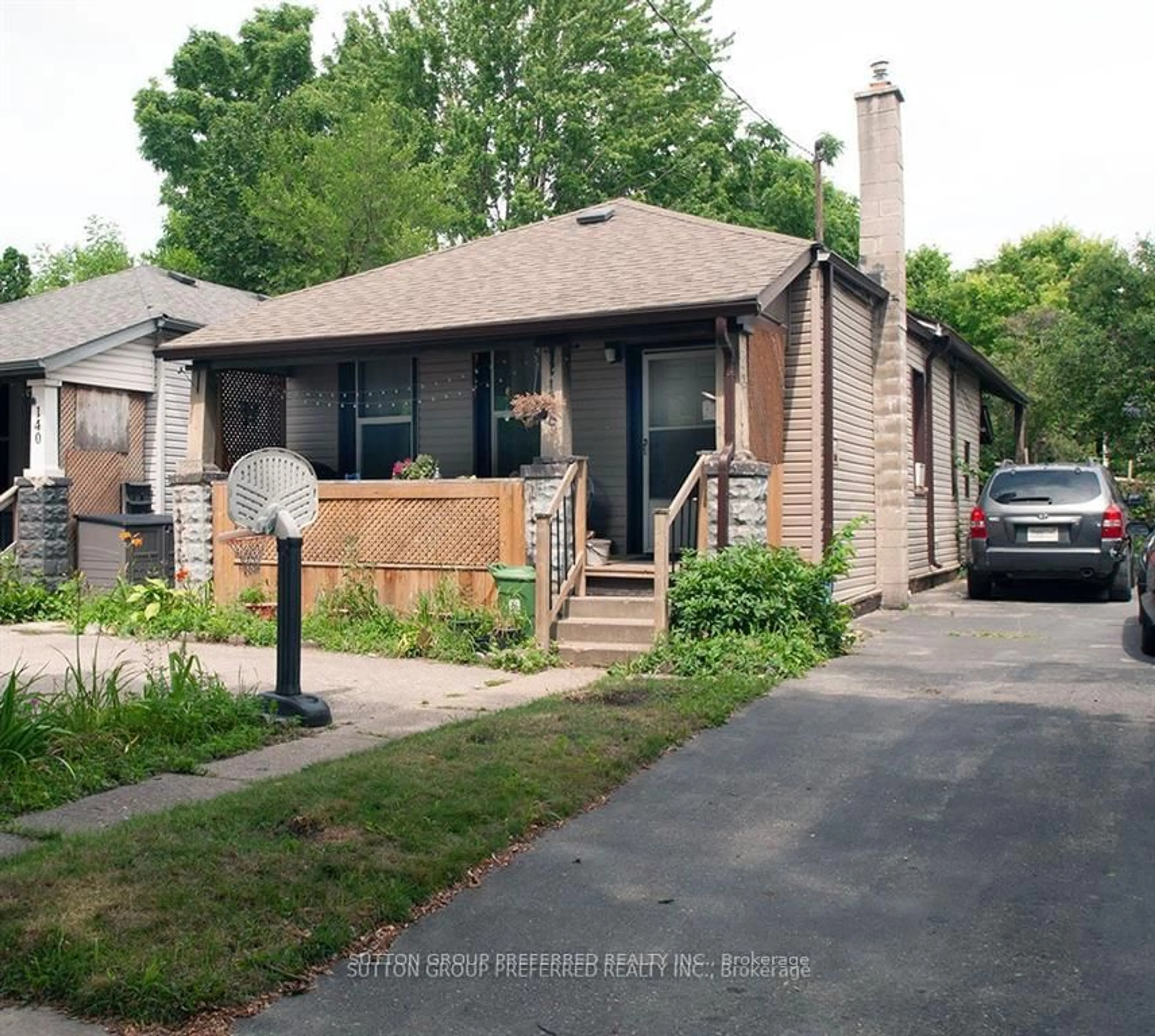 Home with brick exterior material, street for 138 Colborne St, London East Ontario N6B 2R9