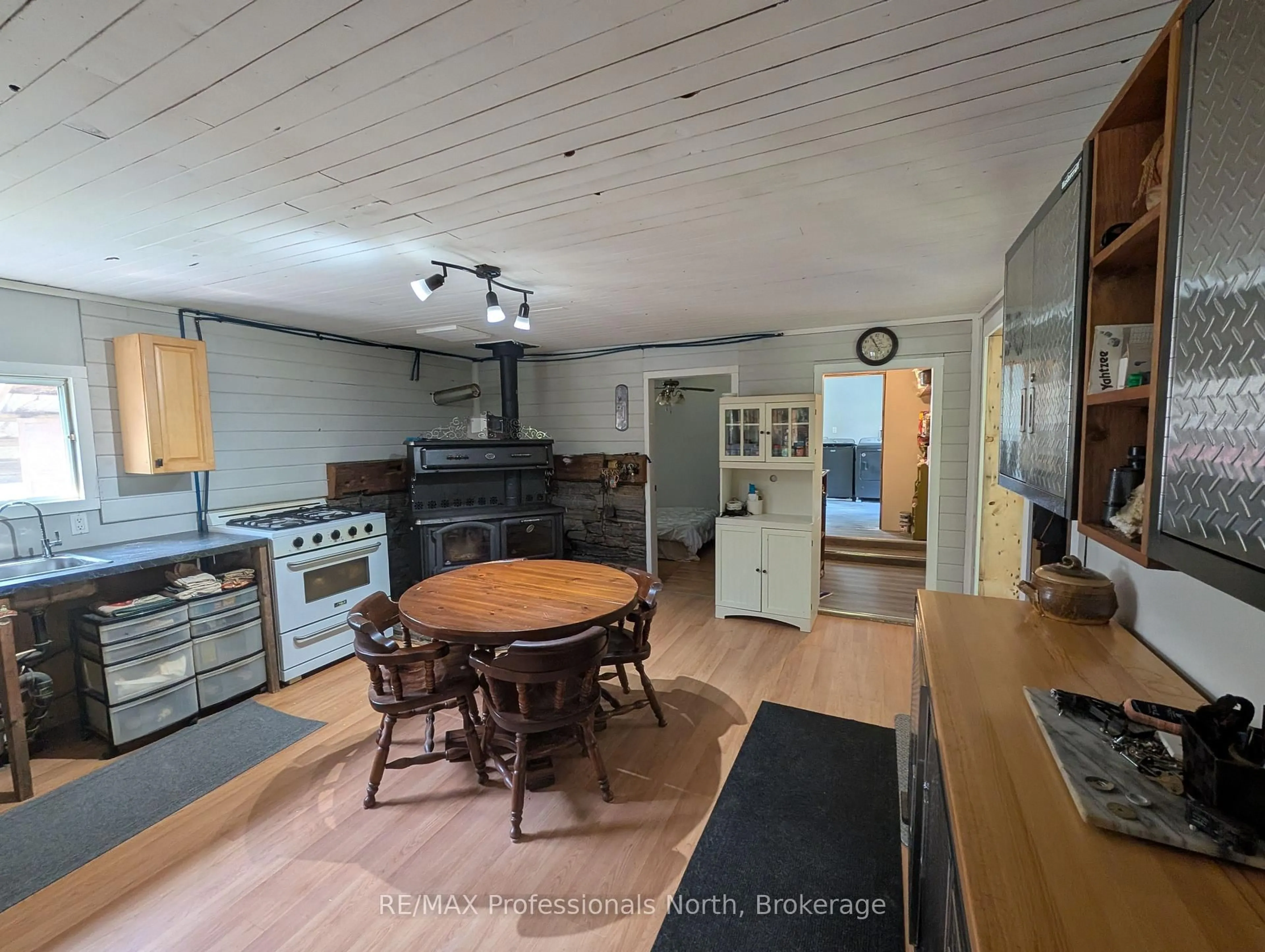 Unknown for 1408 Pearceley Rd, Parry Sound Remote Area Ontario P0A 1Z0
