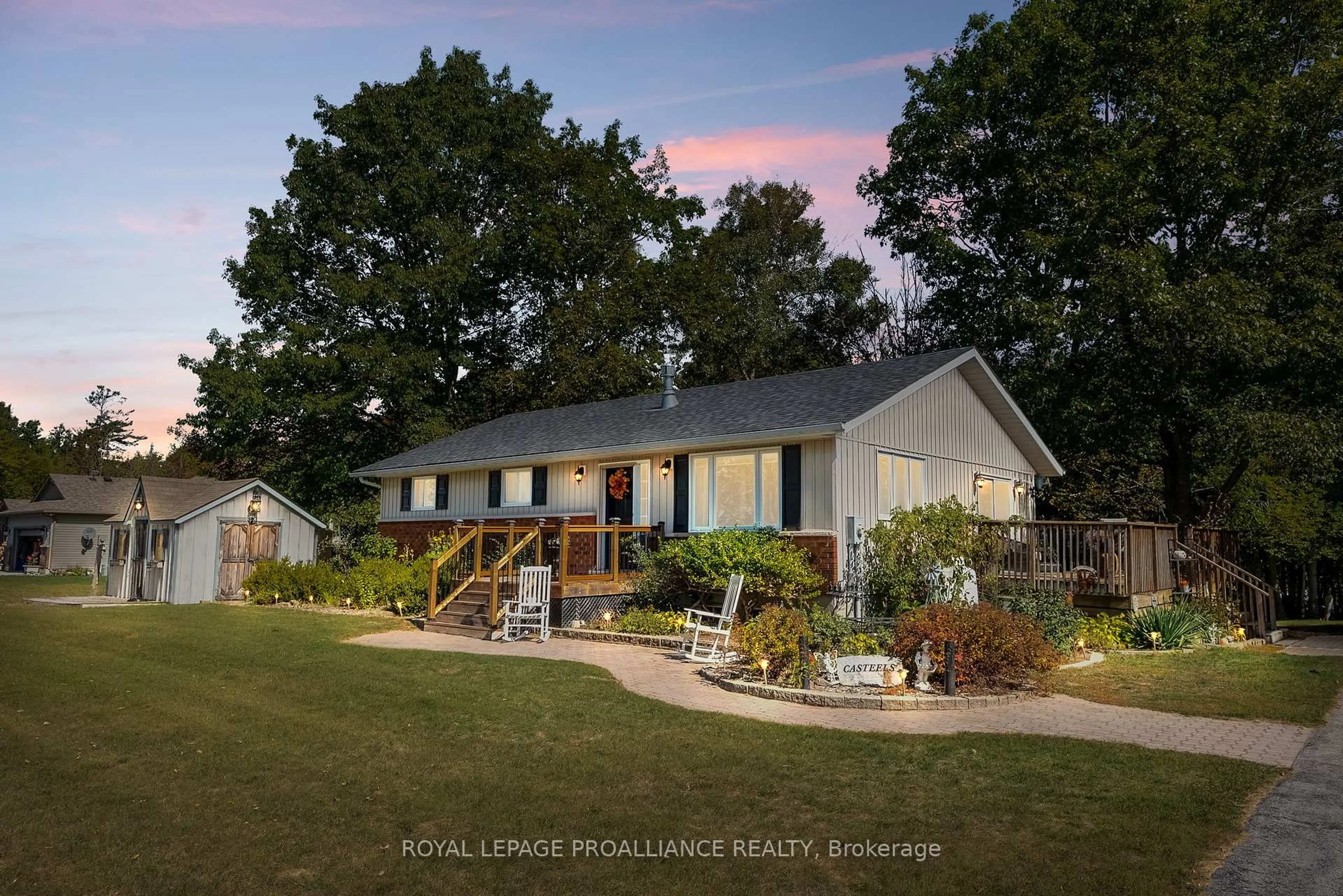 Home with vinyl exterior material, unknown for 313 Peter's Rd, Cramahe Ontario K0K 1S0