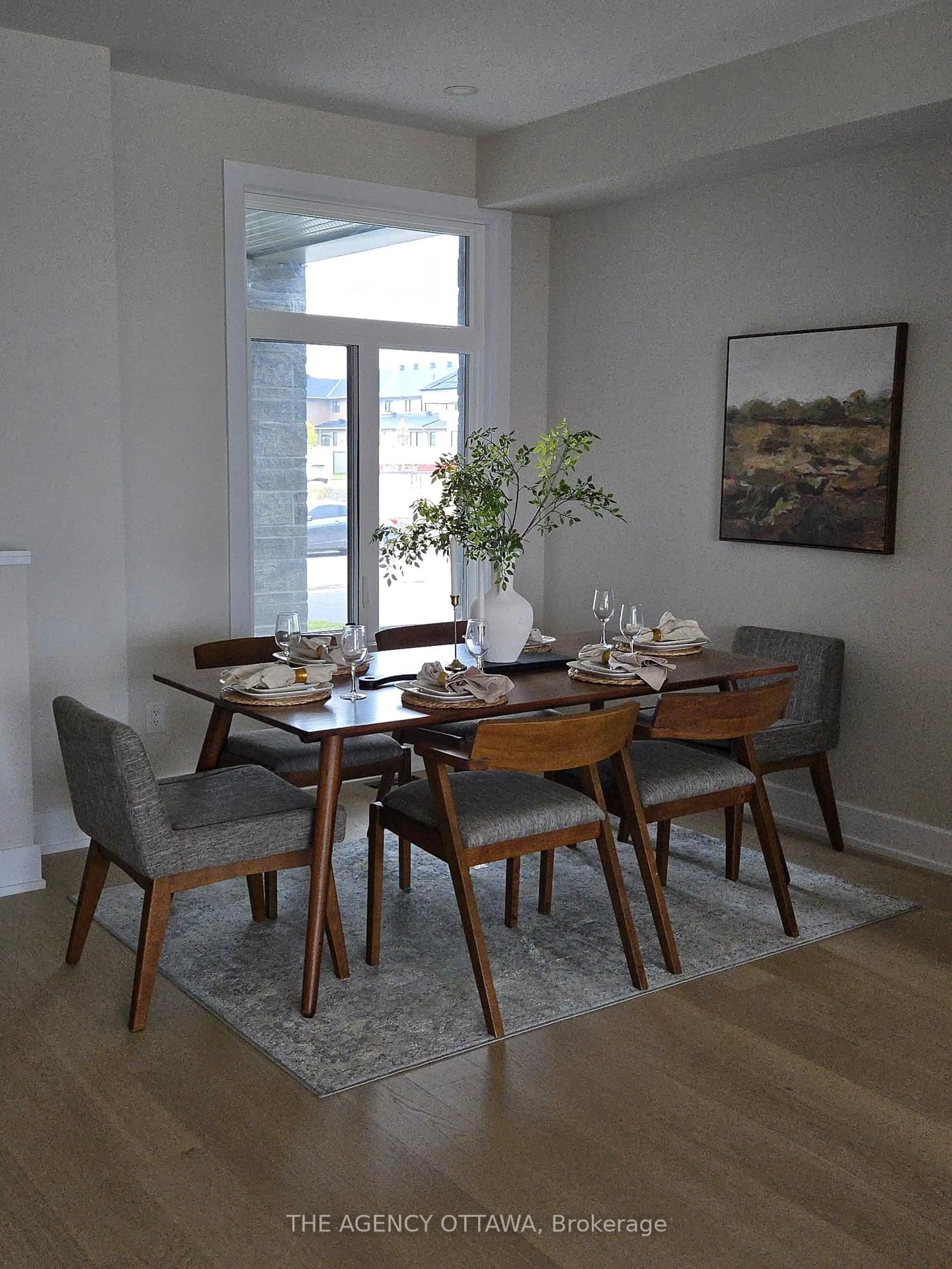 Dining room, wood/laminate floor for 183 CRAIG DUNCAN Terr, Ottawa Ontario K2S 3C6