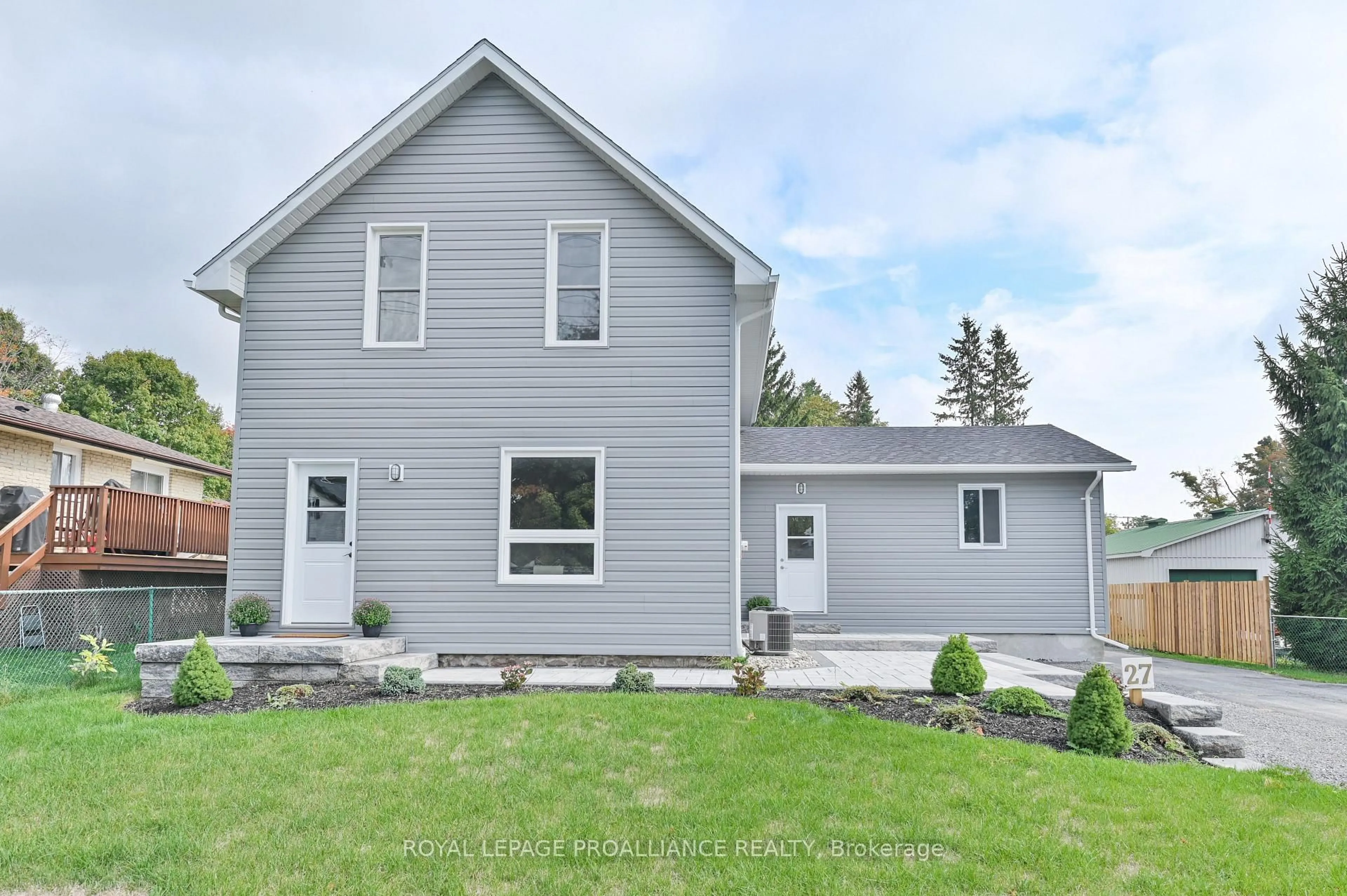 Home with vinyl exterior material, street for 27 Maplewood Ave, Brighton Ontario K0K 1H0
