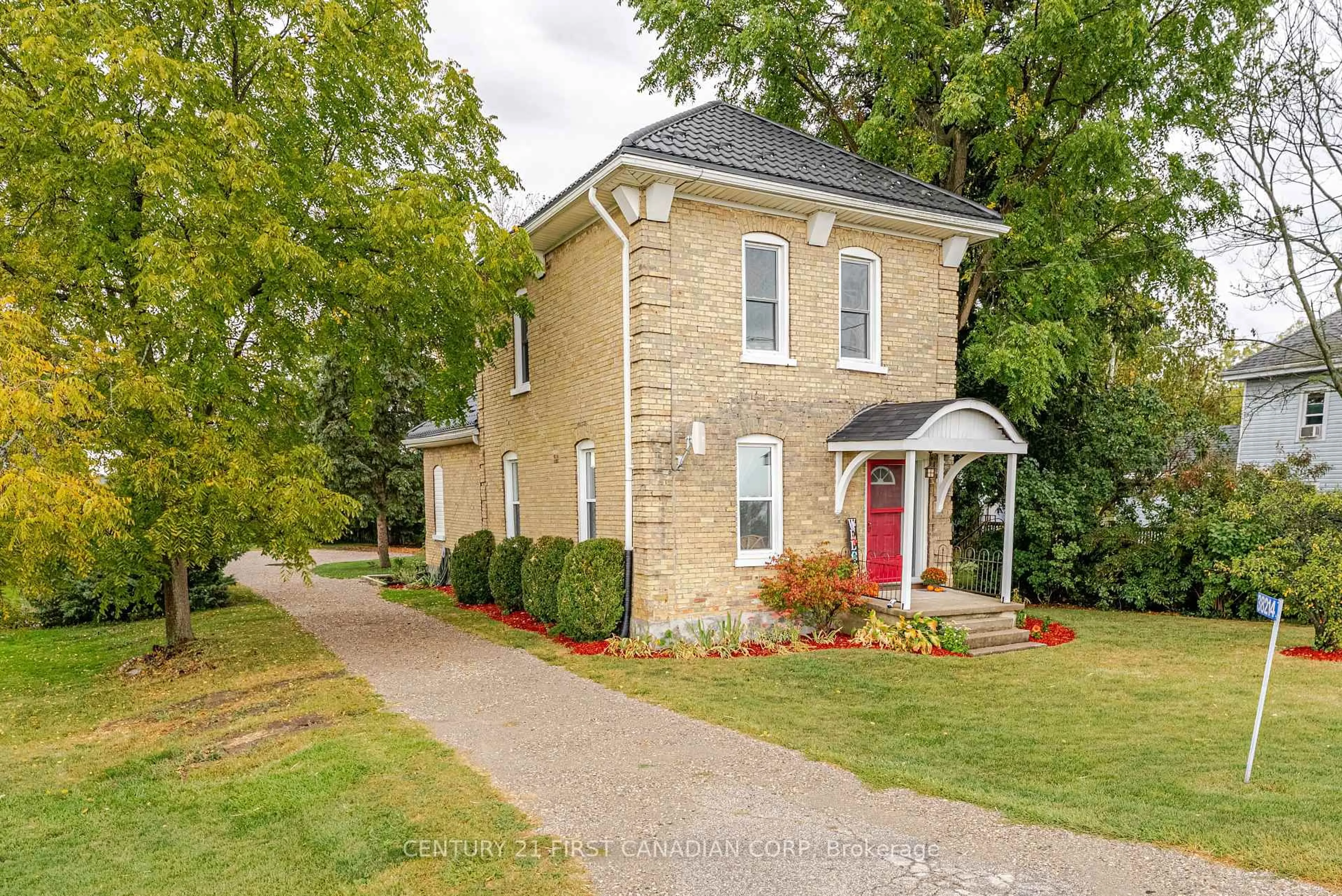 Home with brick exterior material, street for 38214 Fingal Line, Southwold Ontario N5P 3S5