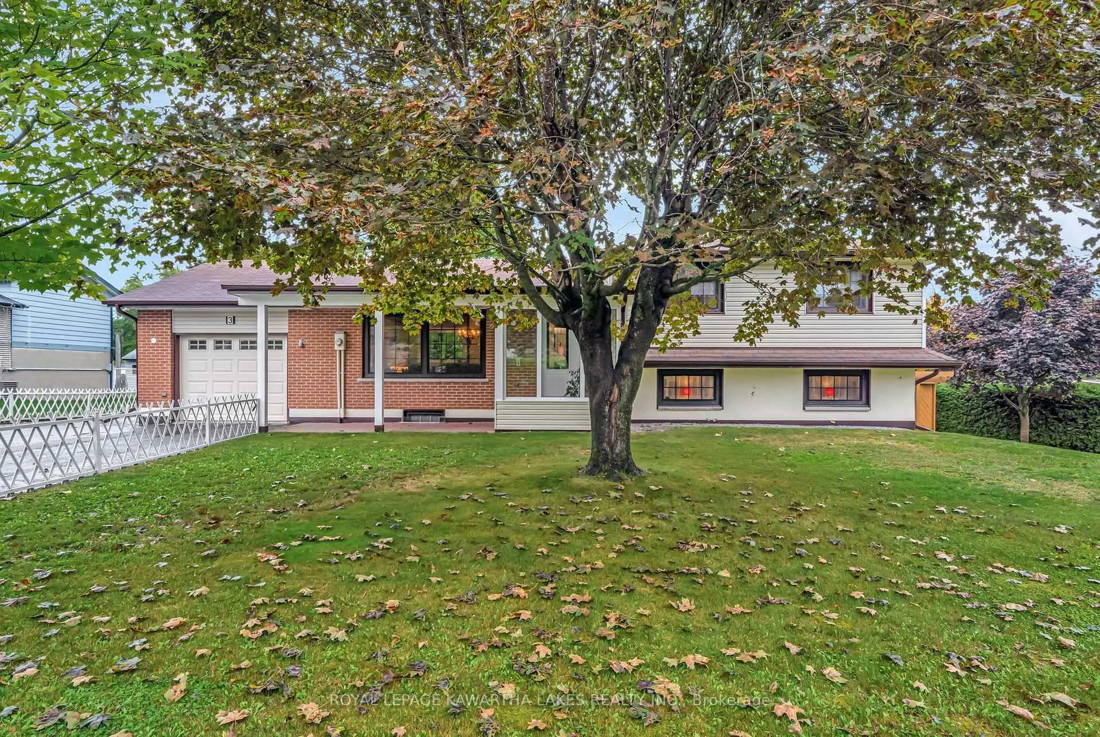 Unknown for 3 Pinewood Cres, Kawartha Lakes Ontario L0A 1K0