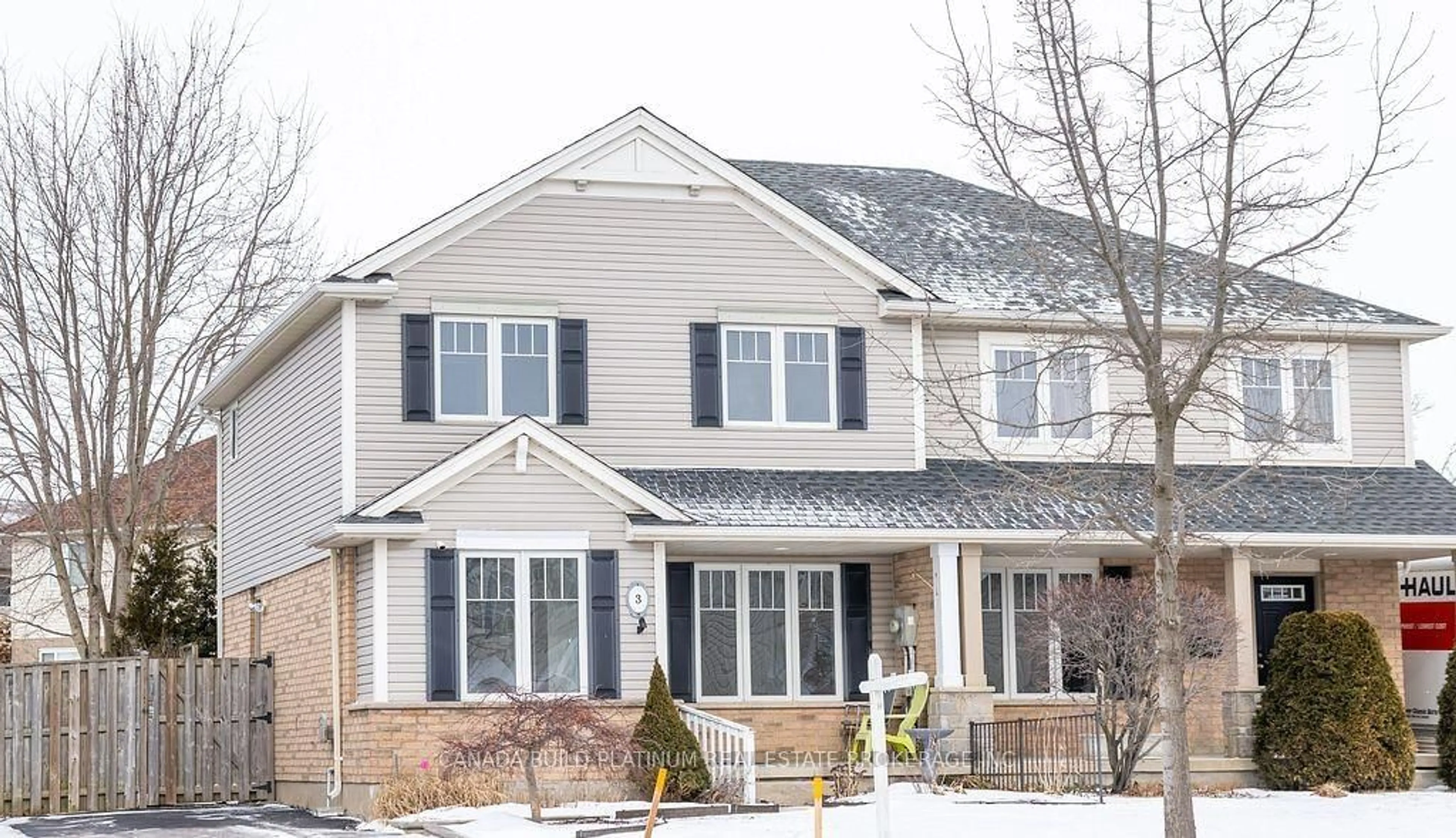 Home with brick exterior material, street for 3 SOUTHGATE Pkwy, St. Thomas Ontario N5R 6M1