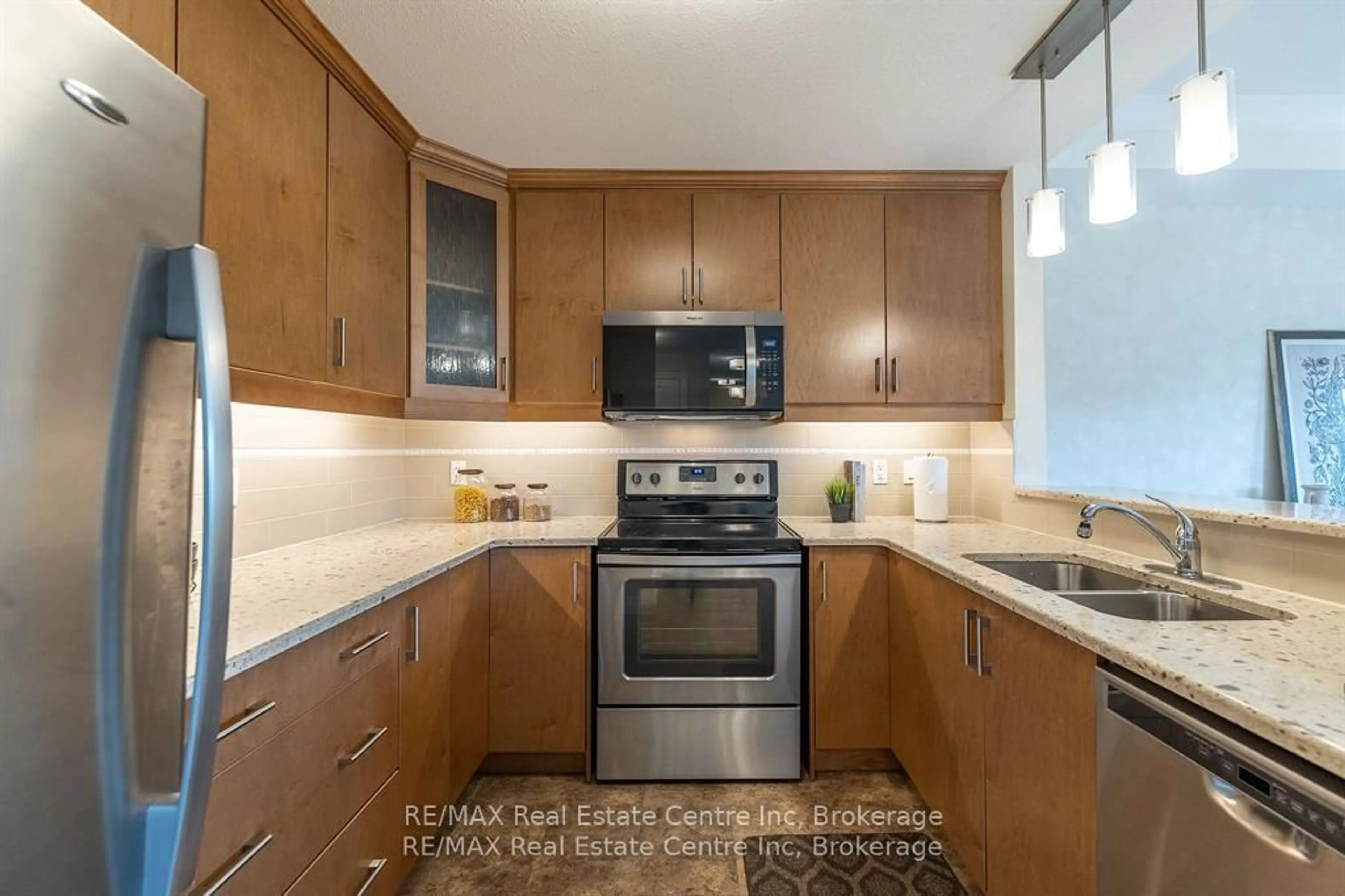 Standard kitchen, ceramic/tile floor for 23 Stumpf St #310, Centre Wellington Ontario N0B 1S0