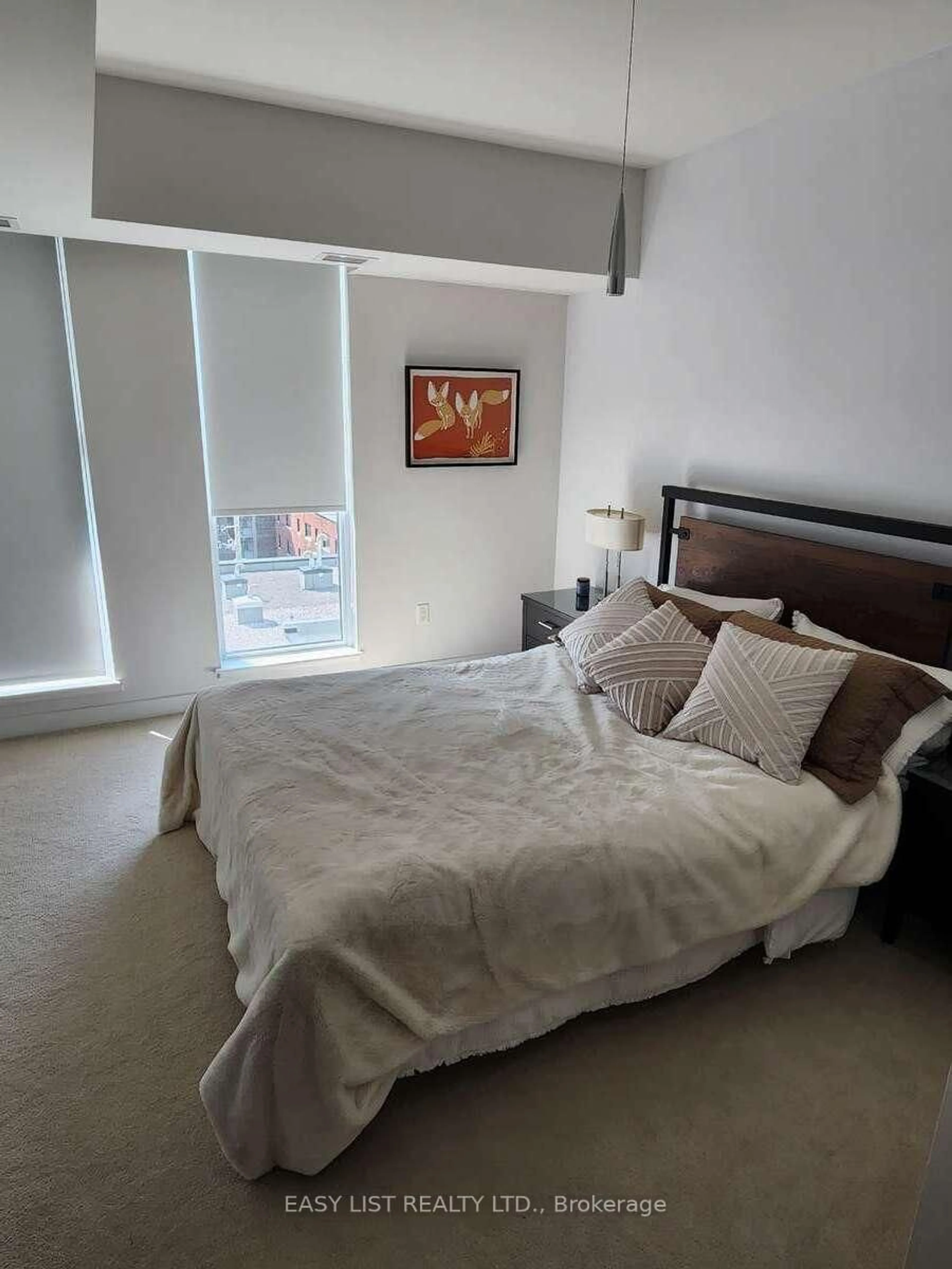 Bedroom with bed, unknown for 179 Metcalfe St #606, Ottawa Ontario K2P 1P7