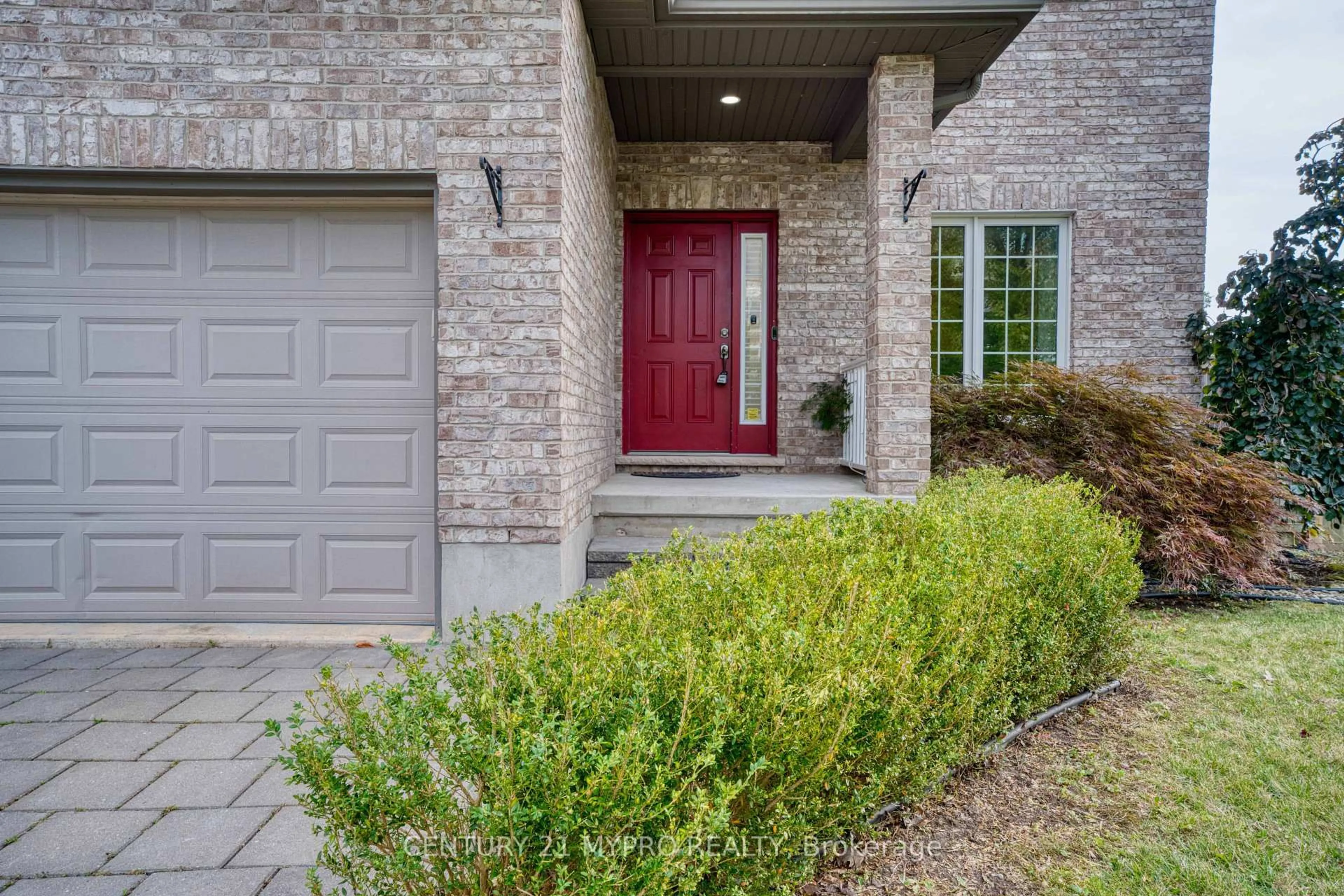 Home with brick exterior material, street for 1235 Oakcrossing Rd, London North Ontario N6H 0C2