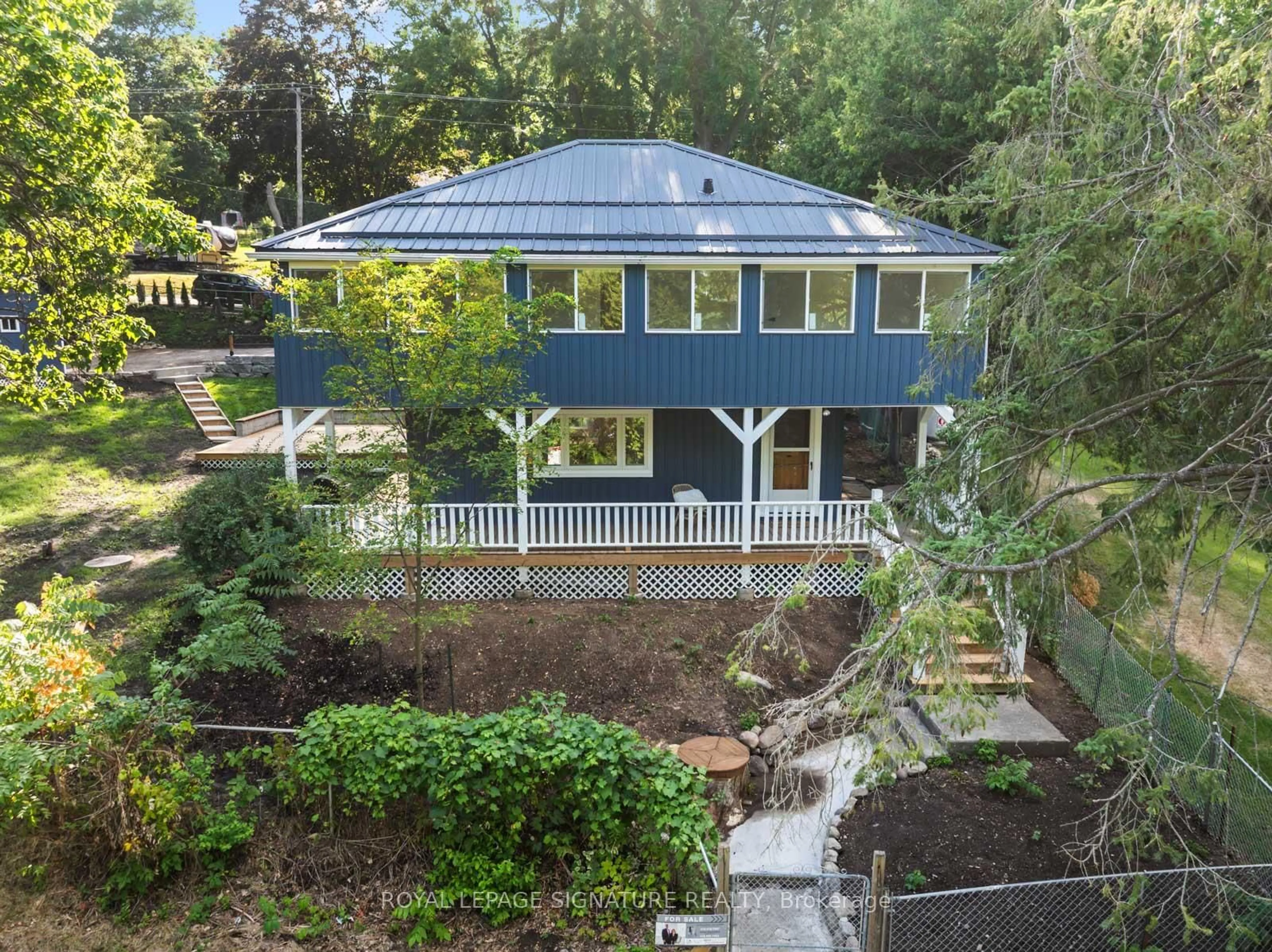 A pic from outside/outdoor area/front of a property/back of a property/a pic from drone, unknown for 5265 Kelly Rd, Hamilton Township Ontario K0K 2E0