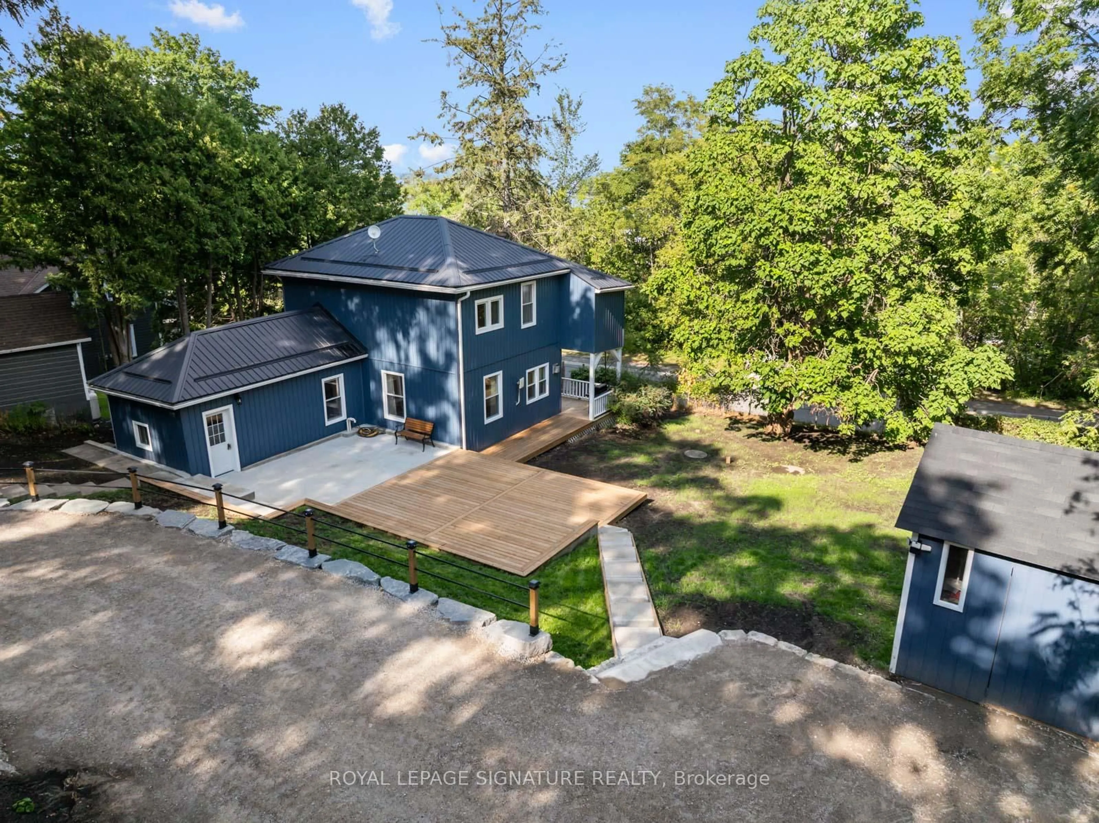A pic from outside/outdoor area/front of a property/back of a property/a pic from drone, street for 5265 Kelly Rd, Hamilton Township Ontario K0K 2E0