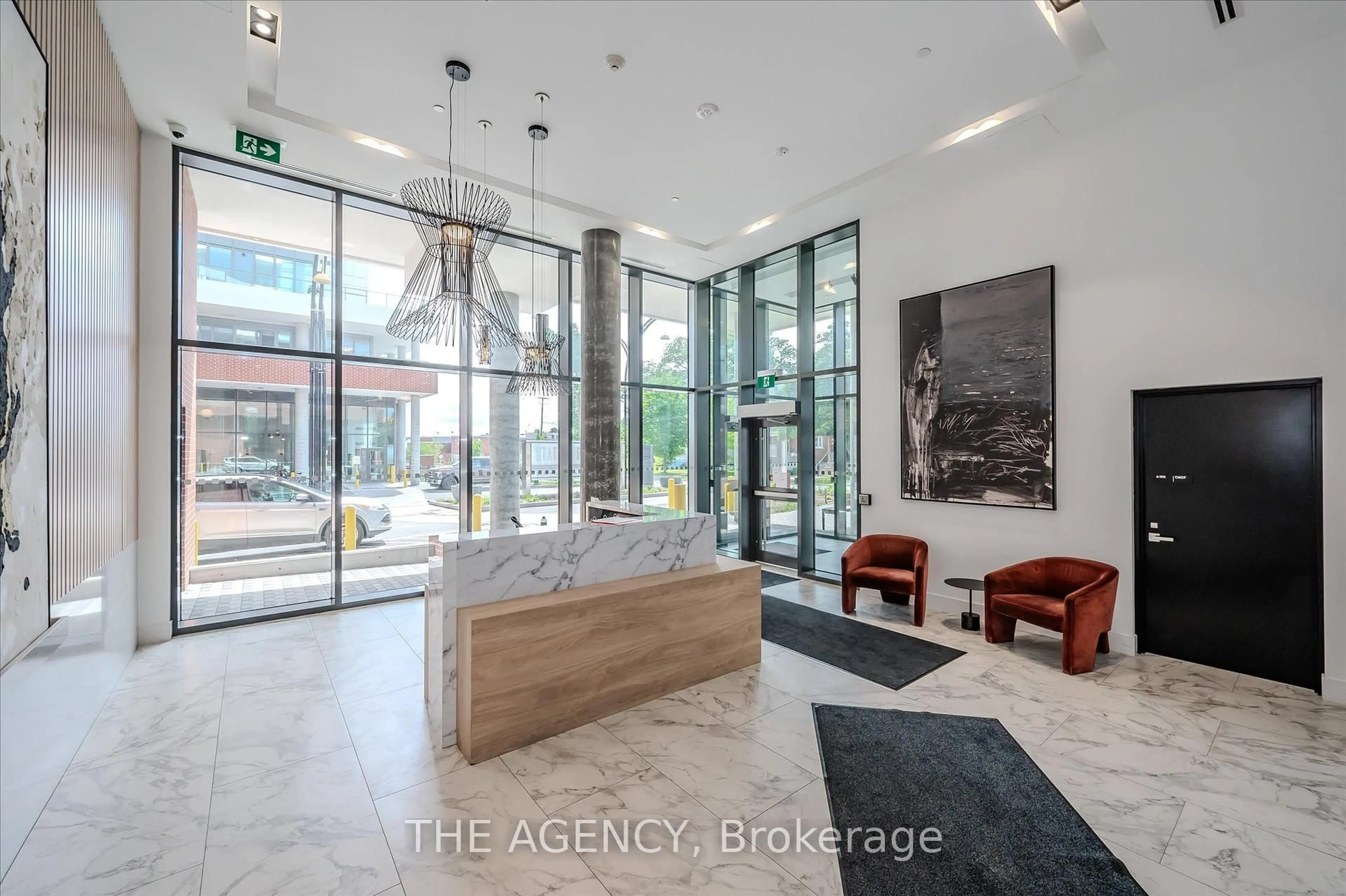 Lobby for 5 WELLINGTON St #209, Kitchener Ontario N2G 1C7