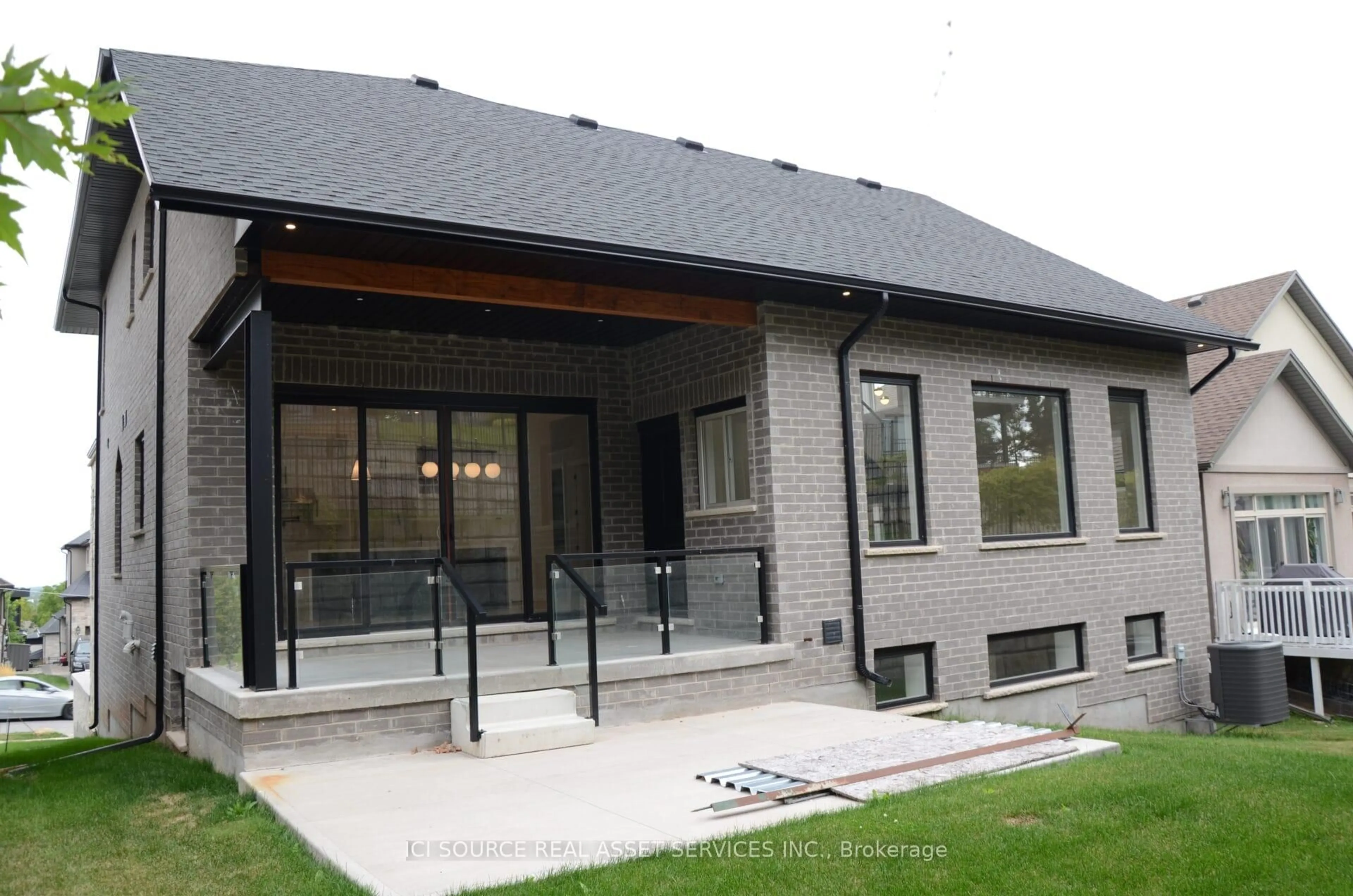 Patio, unknown for 13 Kenmir Ave, Niagara-on-the-Lake Ontario L0S 1J0